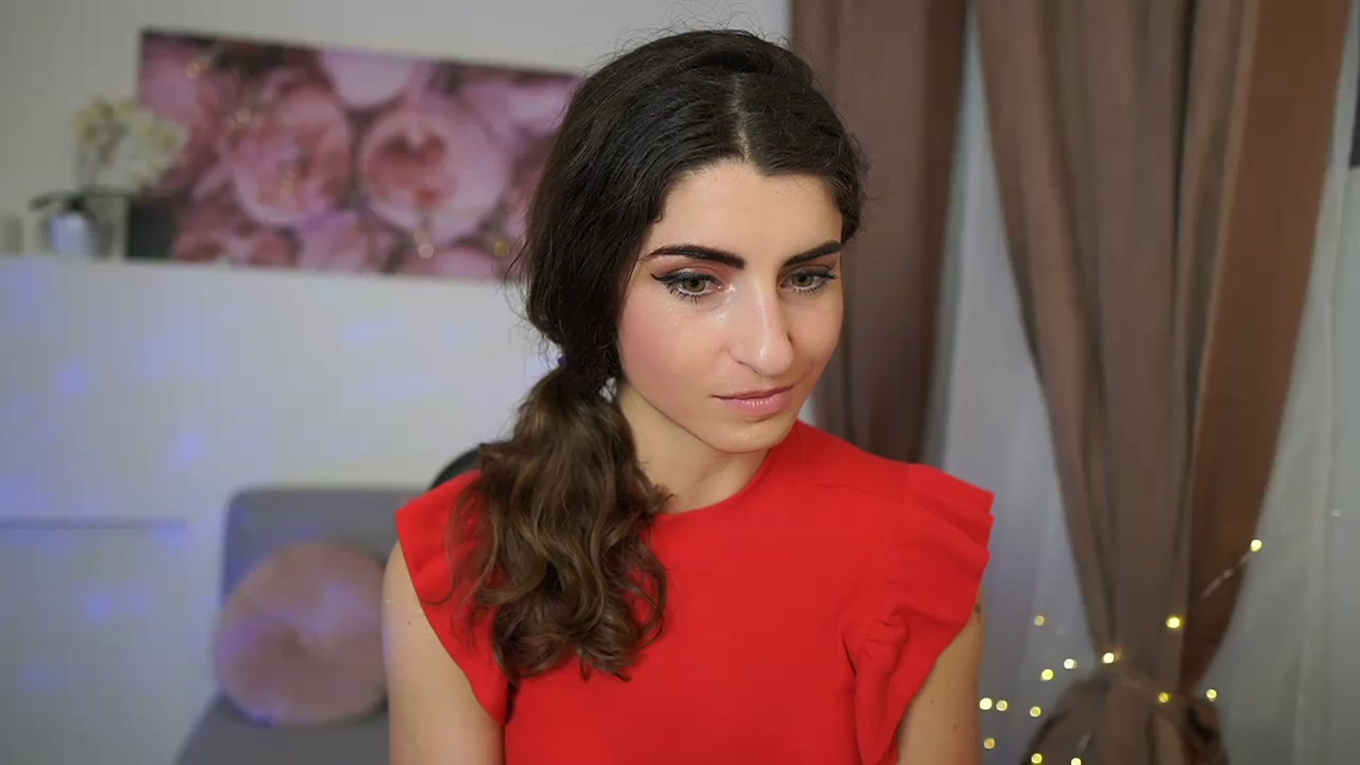 Gallery image thumbnail from EVA__LOVIA_'s myfreecams stream on, 05/01/2023, 17:54 image 19 of 20