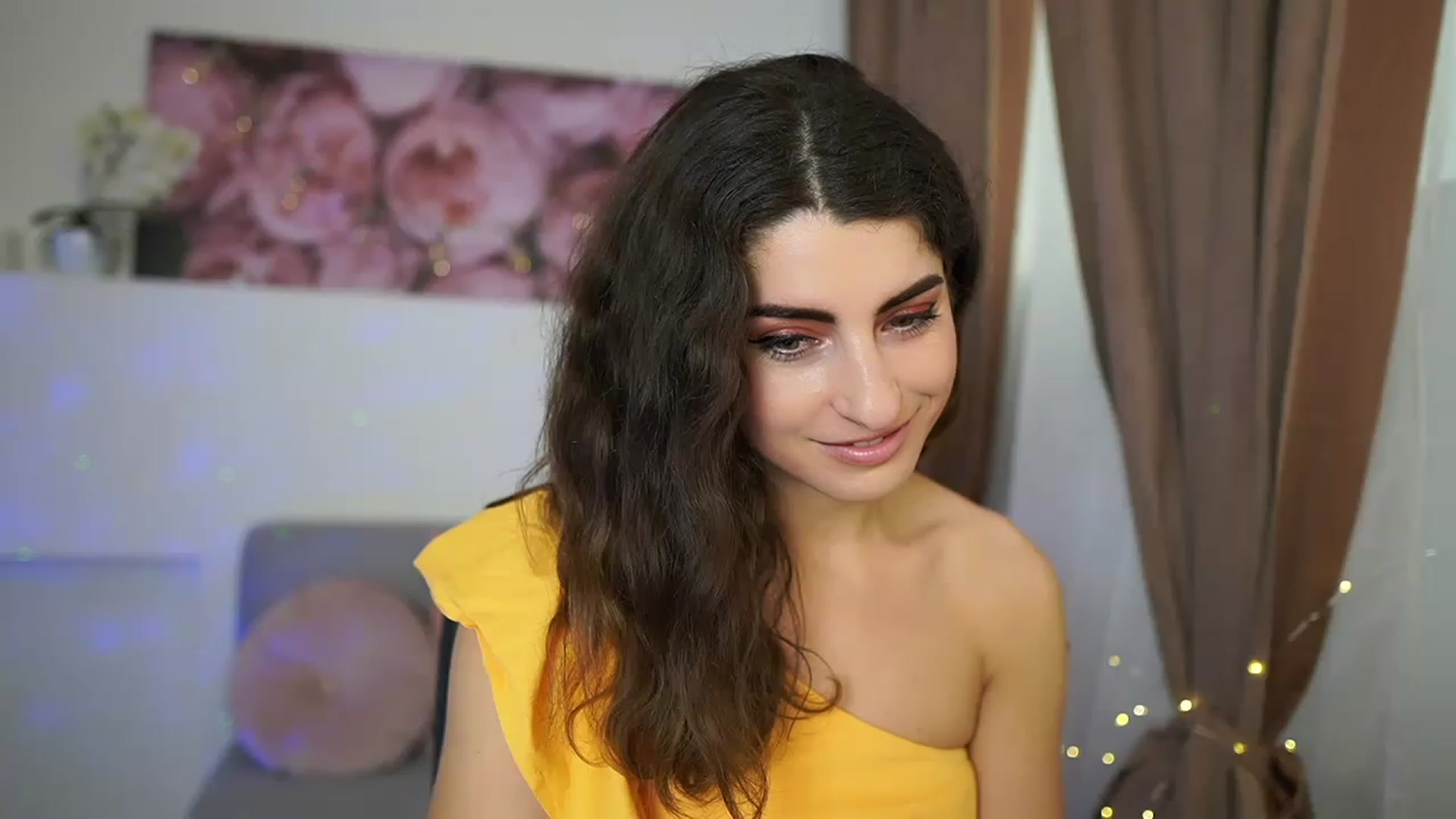 Gallery image thumbnail from EVA__LOVIA_'s myfreecams stream on, 05/02/2023, 10:43 image 1 of 20