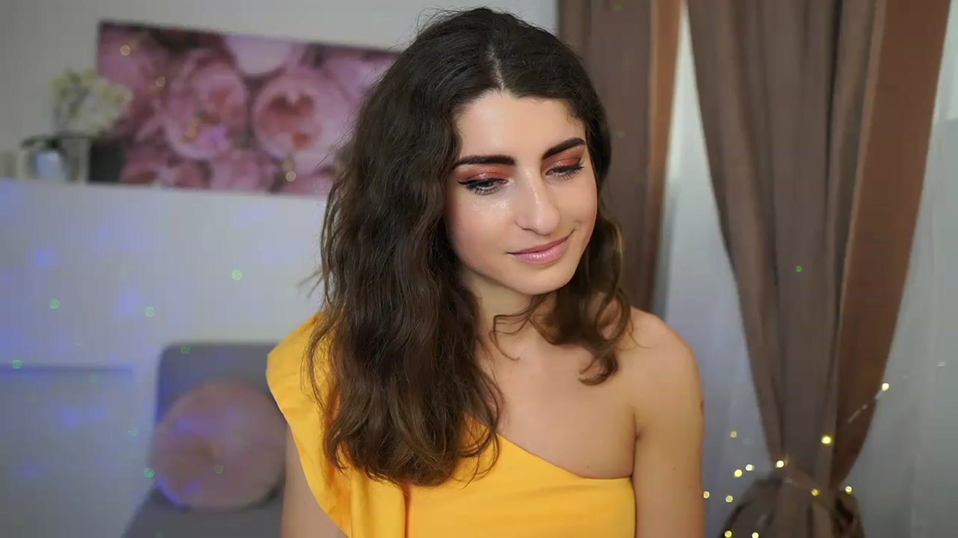 Gallery image thumbnail from EVA__LOVIA_'s myfreecams stream on, 05/02/2023, 10:43 image 5 of 20