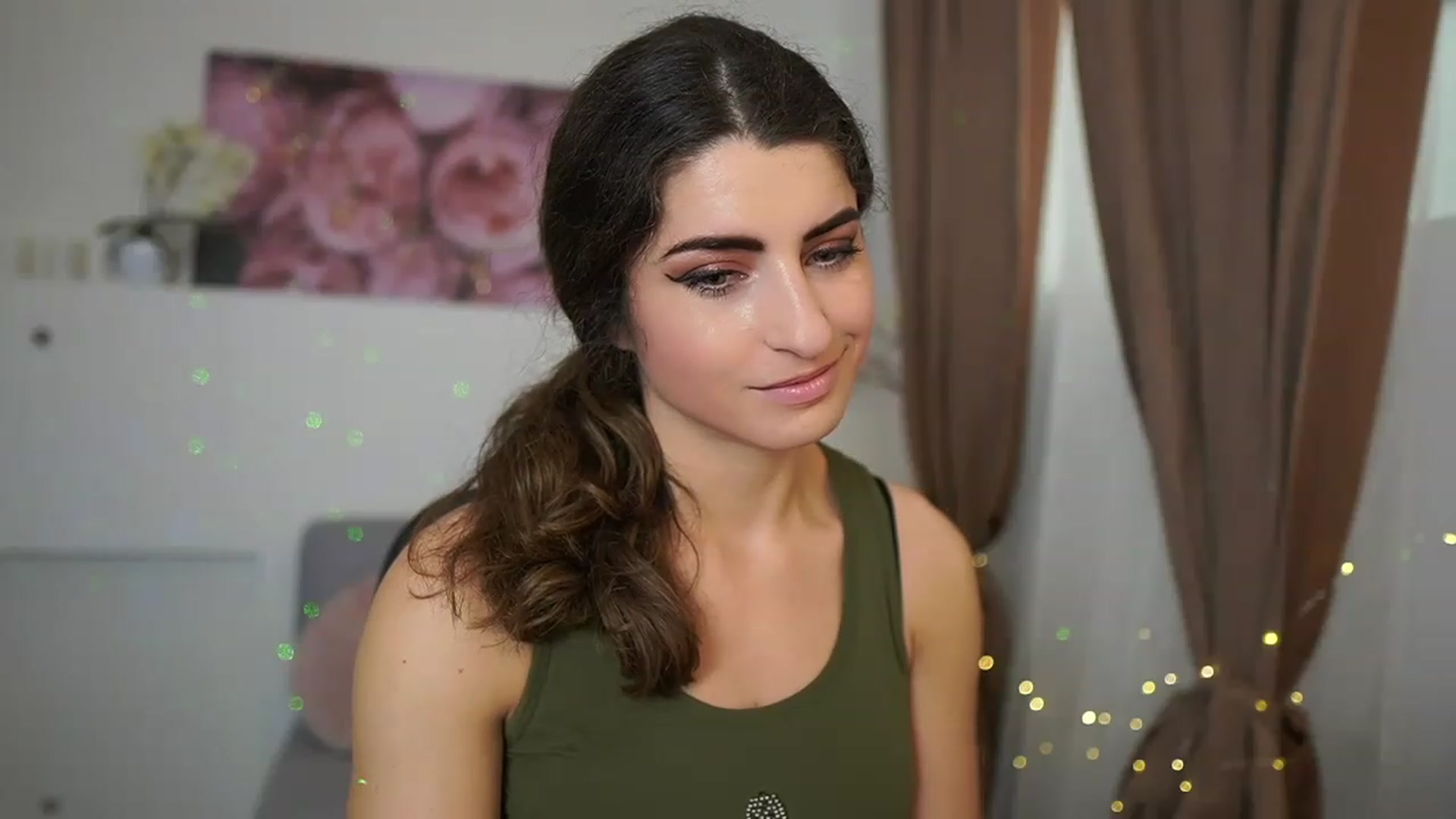 Gallery image thumbnail from EVA__LOVIA_'s myfreecams stream on, 05/03/2023, 10:12 image 12 of 20