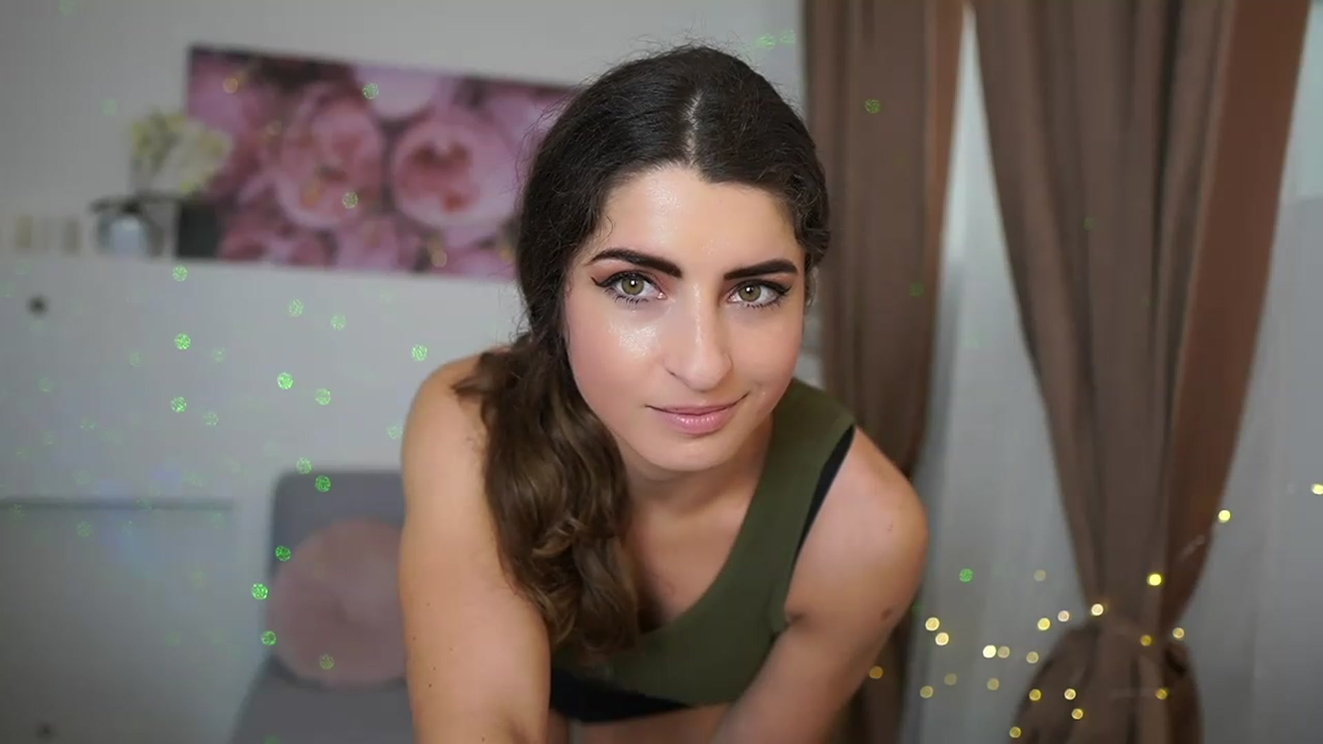 Gallery image thumbnail from EVA__LOVIA_'s myfreecams stream on, 05/03/2023, 10:12 image 16 of 20