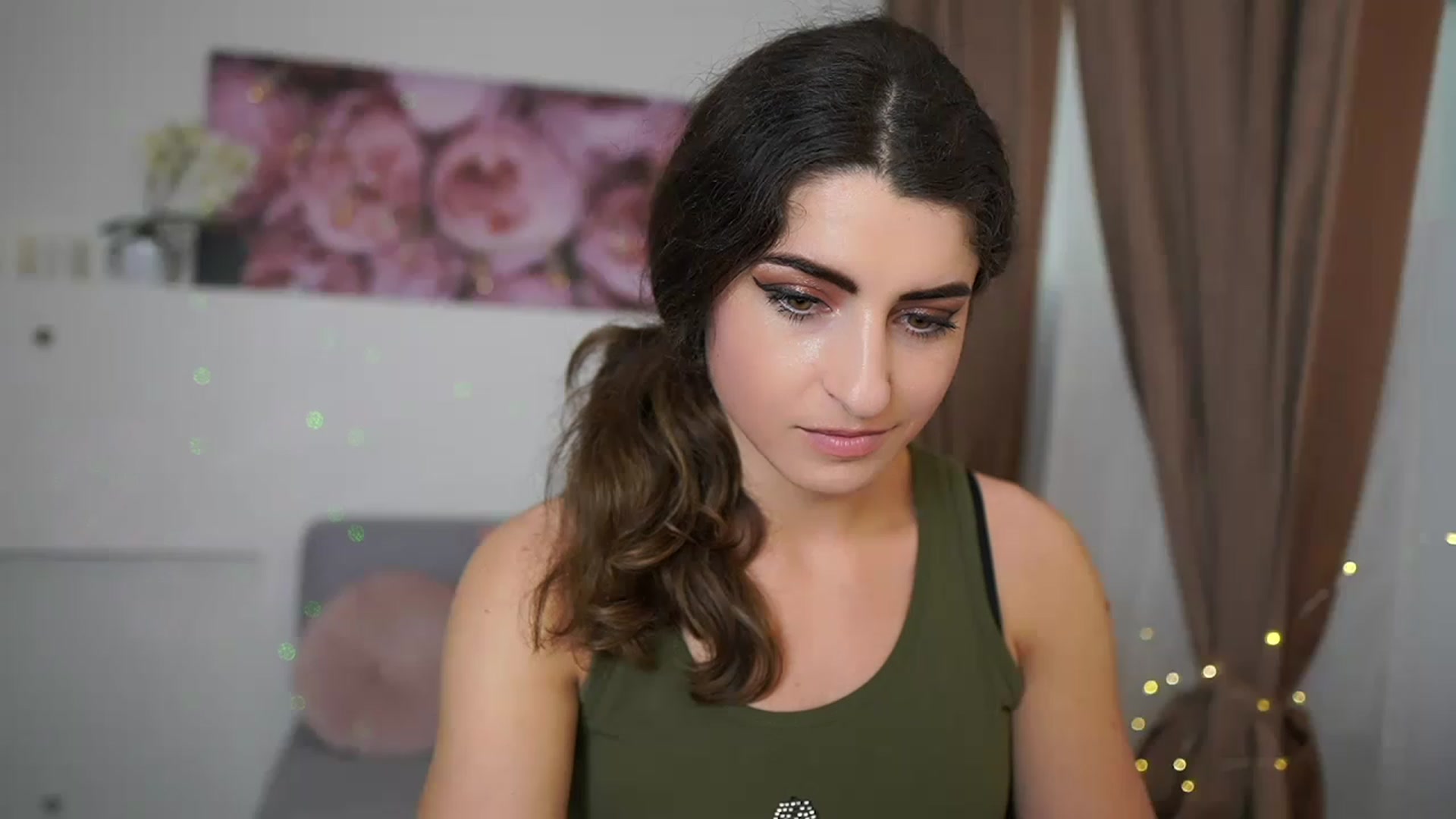 Gallery image thumbnail from EVA__LOVIA_'s myfreecams stream on, 05/03/2023, 12:03 image 3 of 20