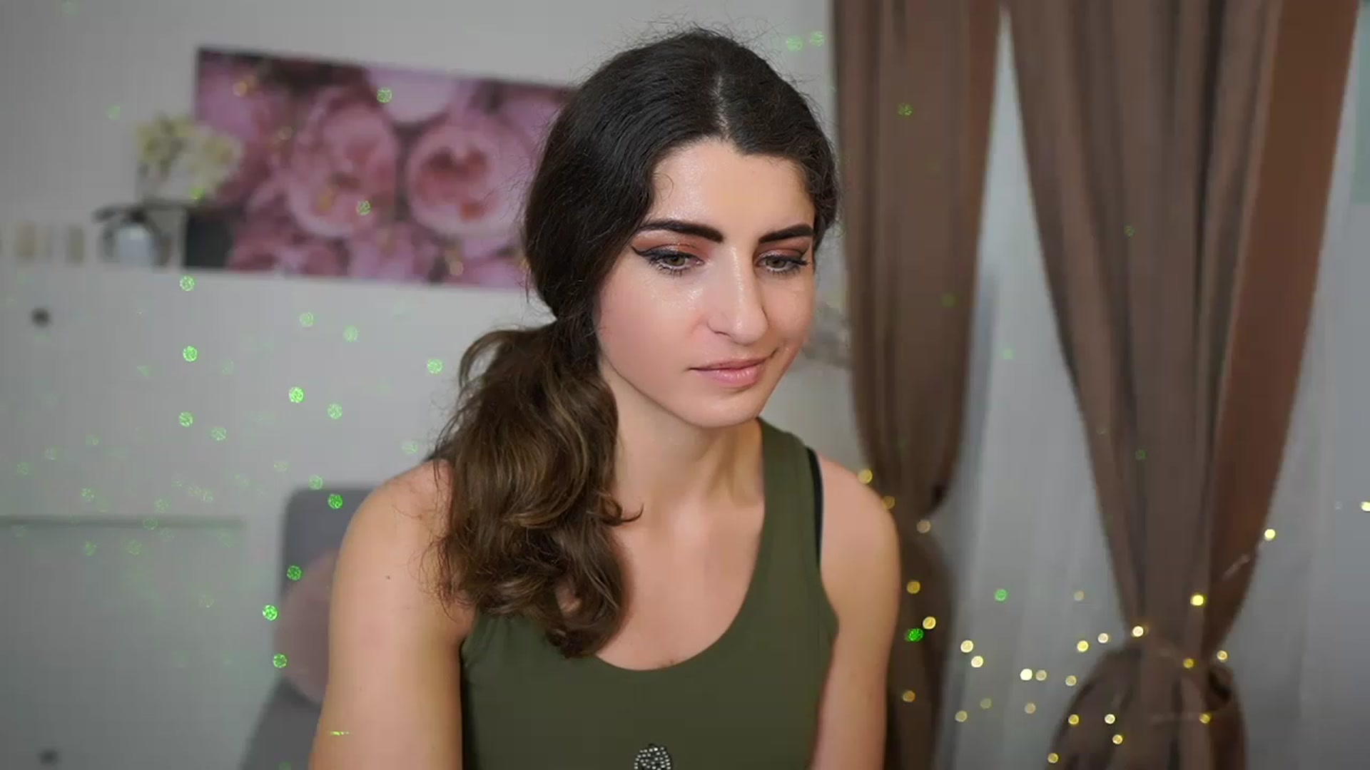 Gallery image thumbnail from EVA__LOVIA_'s myfreecams stream on, 05/03/2023, 12:03 image 16 of 20