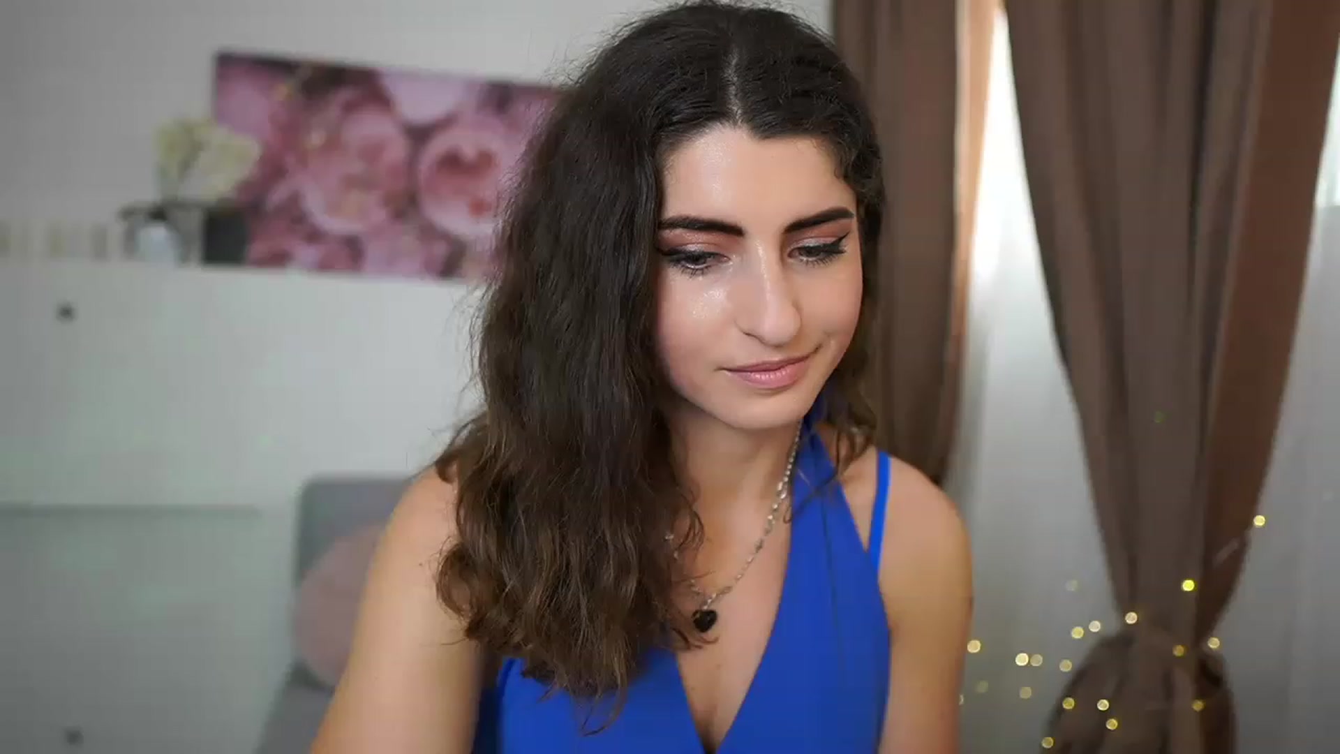 Gallery image thumbnail from EVA__LOVIA_'s myfreecams stream on, 05/04/2023, 11:24 image 13 of 20