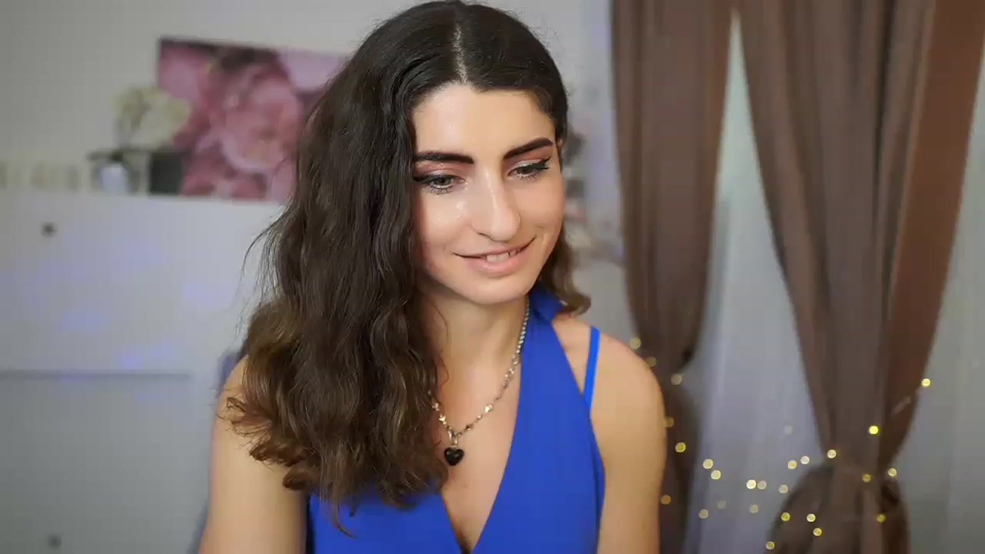 Gallery image thumbnail from EVA__LOVIA_'s myfreecams stream on, 05/04/2023, 13:15 image 4 of 20