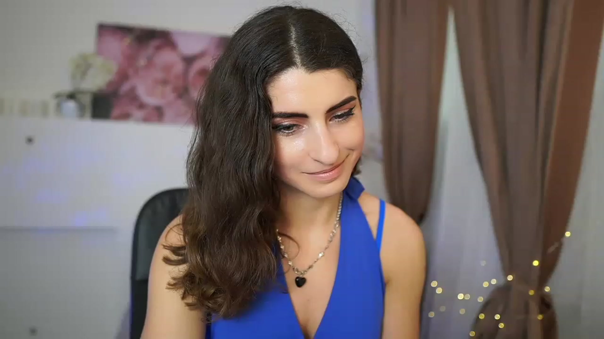 Gallery image thumbnail from EVA__LOVIA_'s myfreecams stream on, 05/04/2023, 13:15 image 2 of 20