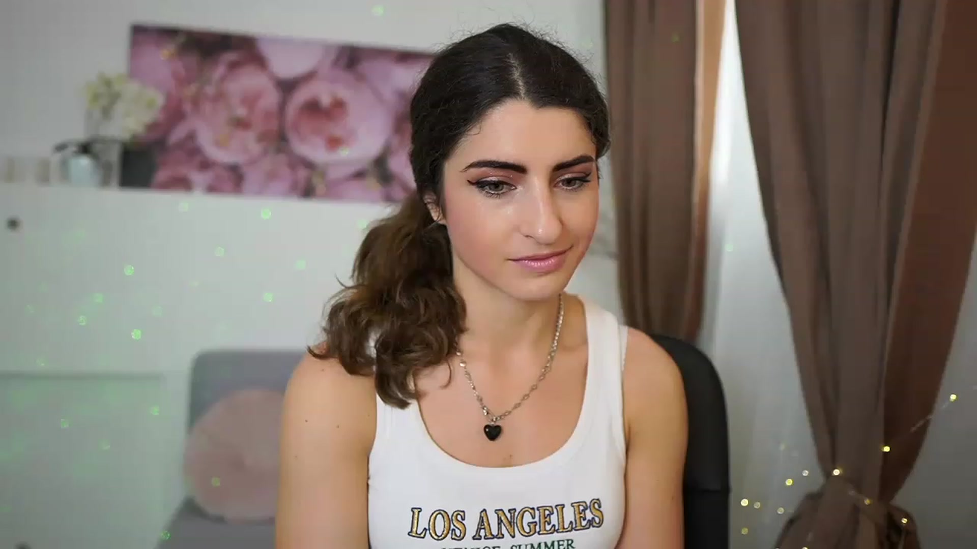 Gallery image thumbnail from EVA__LOVIA_'s myfreecams stream on, 05/11/2023, 10:27 image 17 of 20