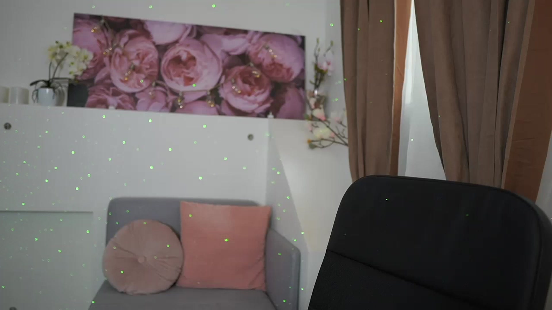 Gallery image thumbnail from EVA__LOVIA_'s myfreecams stream on, 05/11/2023, 11:25 image 13 of 20