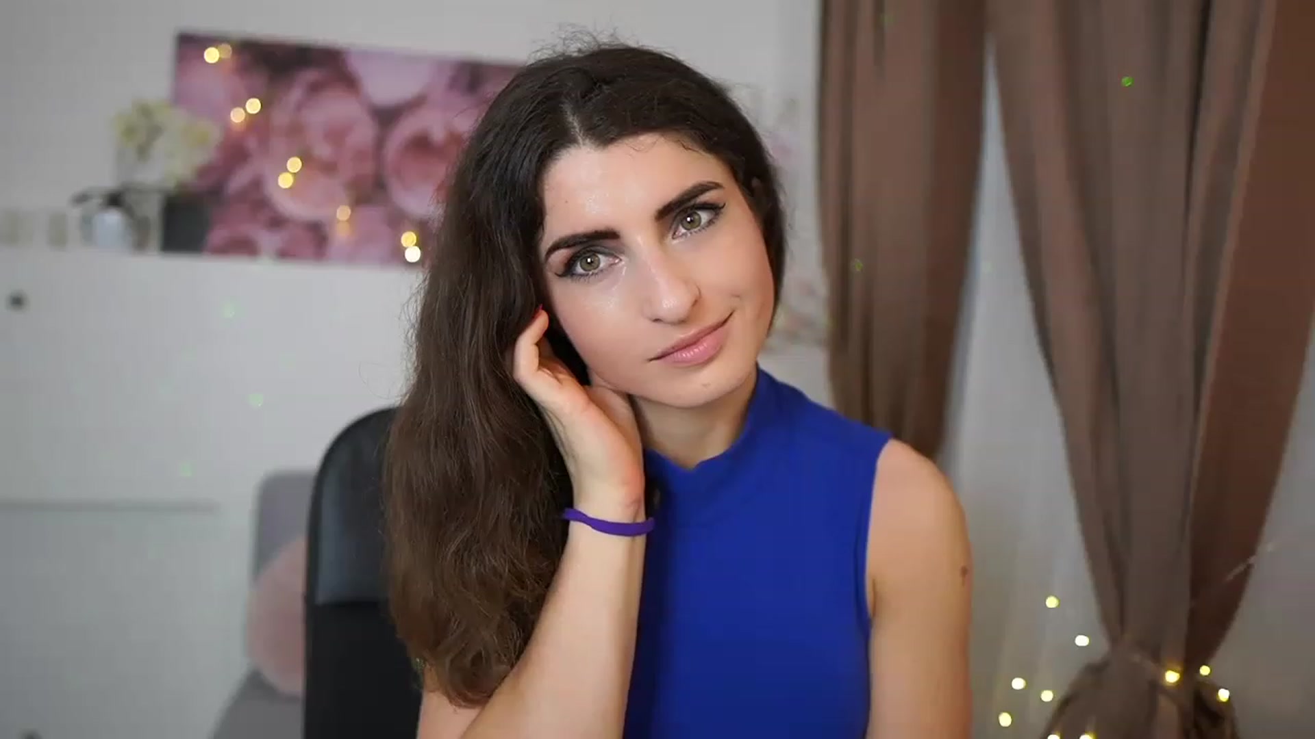 Gallery image thumbnail from EVA__LOVIA_'s myfreecams stream on, 05/12/2023, 15:32 image 1 of 20