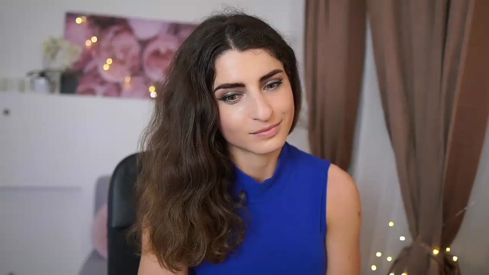 Gallery image thumbnail from EVA__LOVIA_'s myfreecams stream on, 05/12/2023, 15:32 image 16 of 20