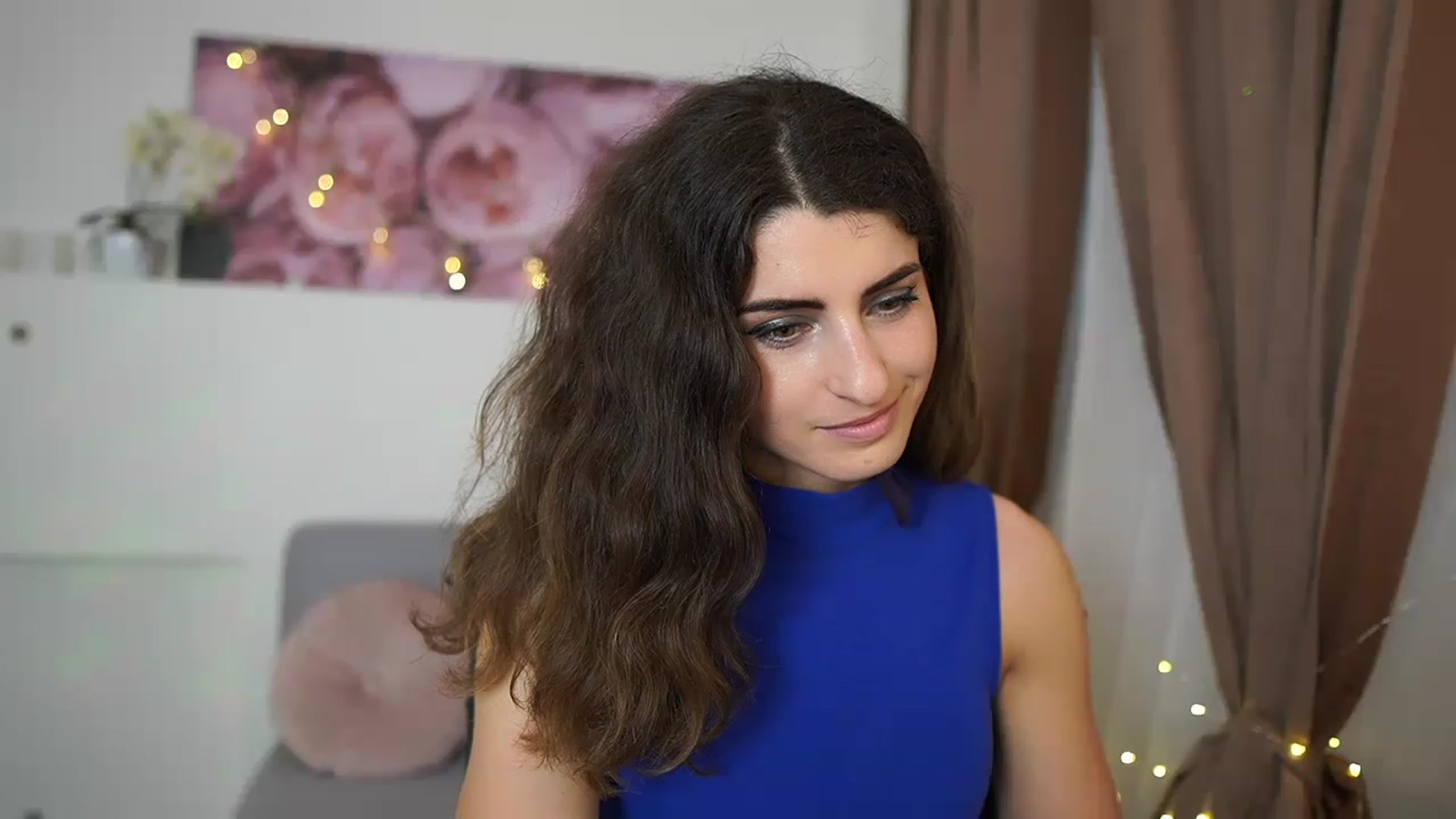 Gallery image thumbnail from EVA__LOVIA_'s myfreecams stream on, 05/12/2023, 16:45 image 16 of 20