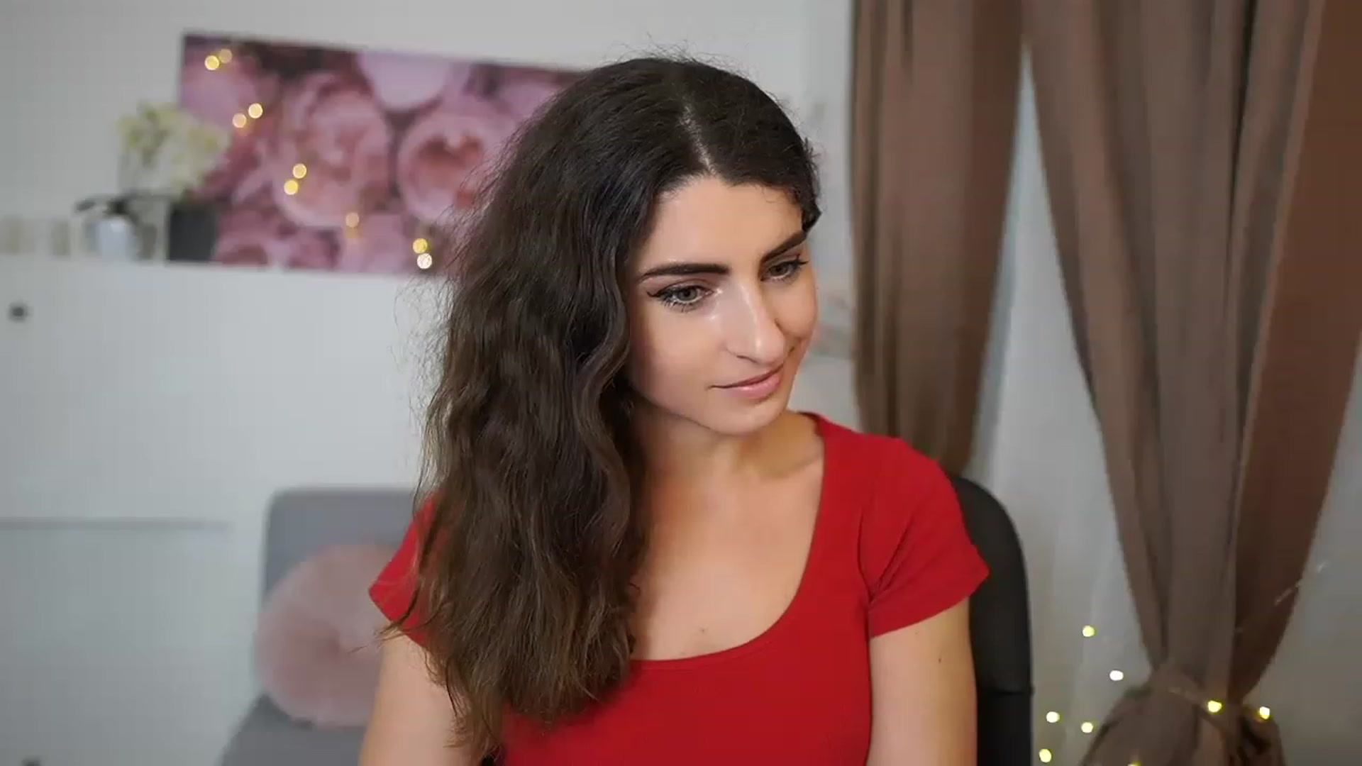 Gallery image thumbnail from EVA__LOVIA_'s myfreecams stream on, 05/14/2023, 12:04 image 13 of 20