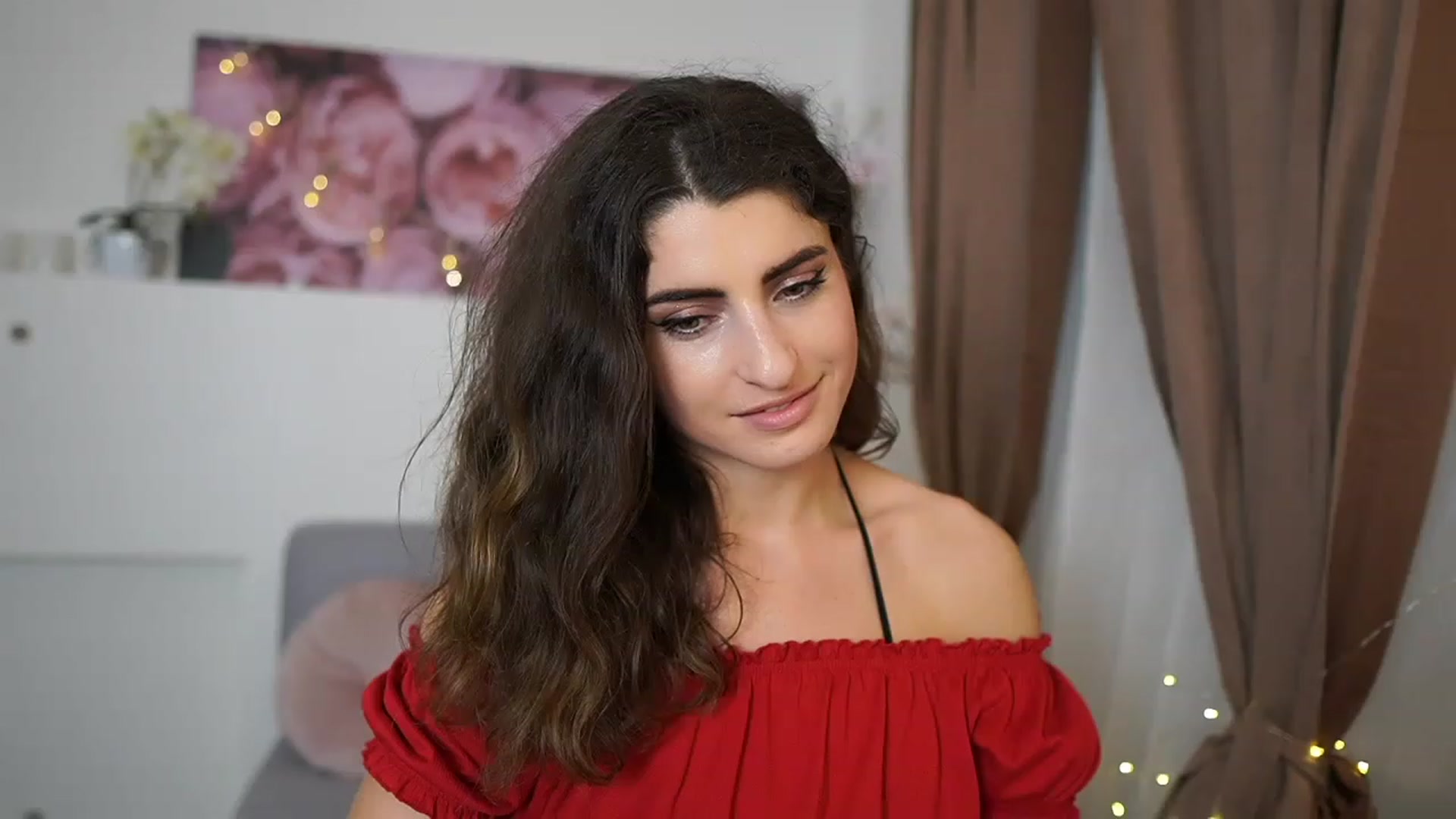 Gallery image thumbnail from EVA__LOVIA_'s myfreecams stream on, 05/14/2023, 17:03 image 15 of 20