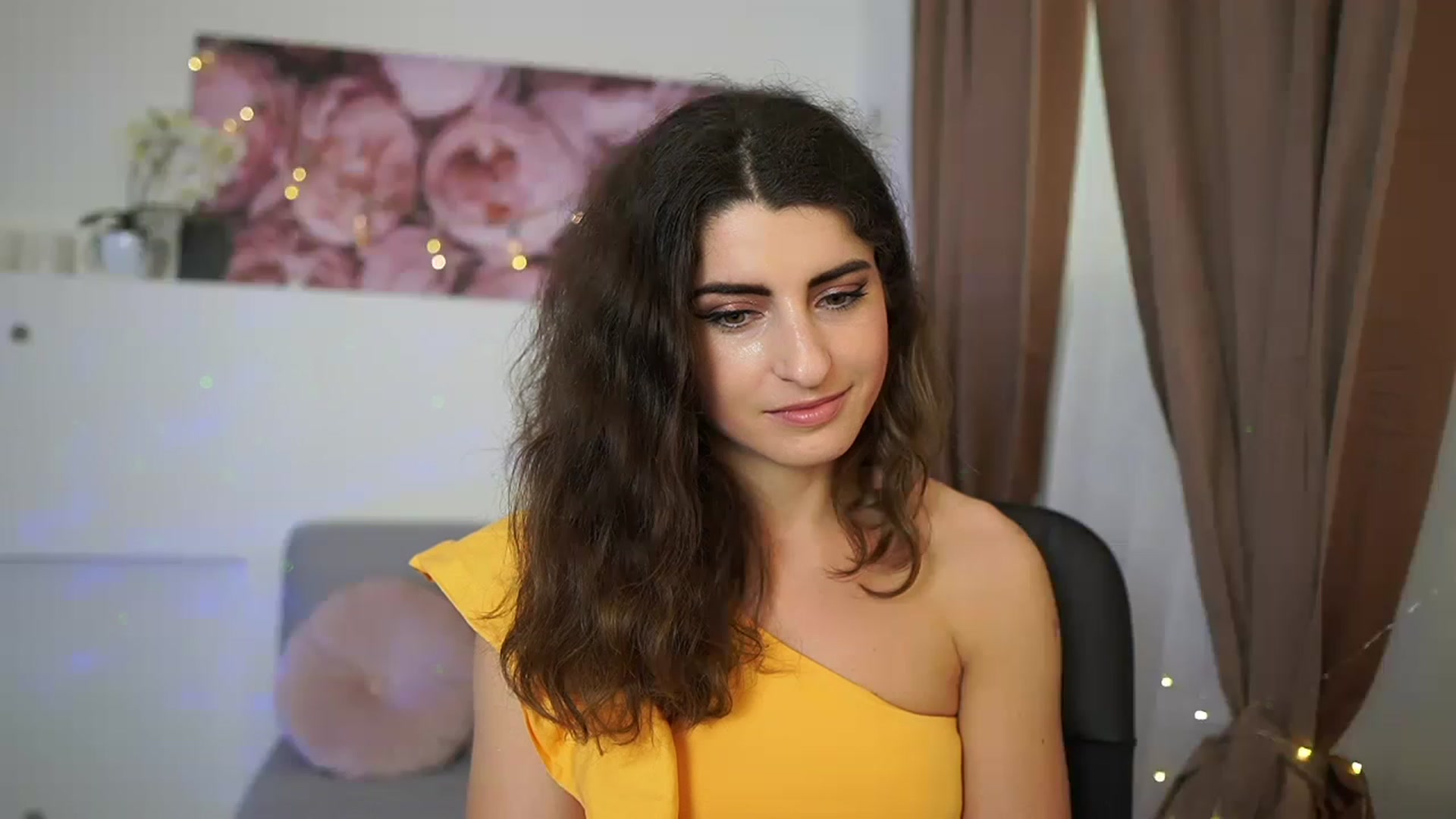 Gallery image thumbnail from EVA__LOVIA_'s myfreecams stream on, 05/15/2023, 12:19 image 14 of 20