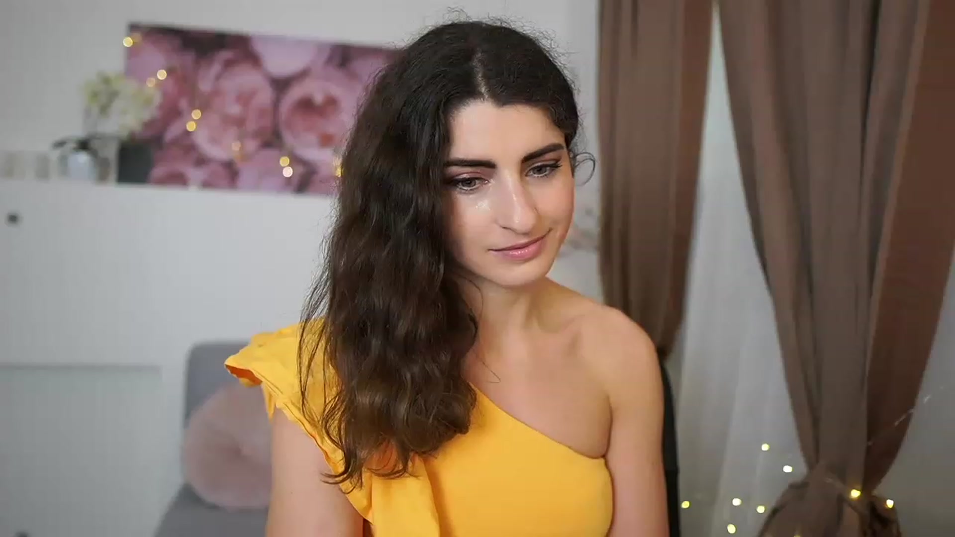Gallery image thumbnail from EVA__LOVIA_'s myfreecams stream on, 05/15/2023, 12:19 image 16 of 20