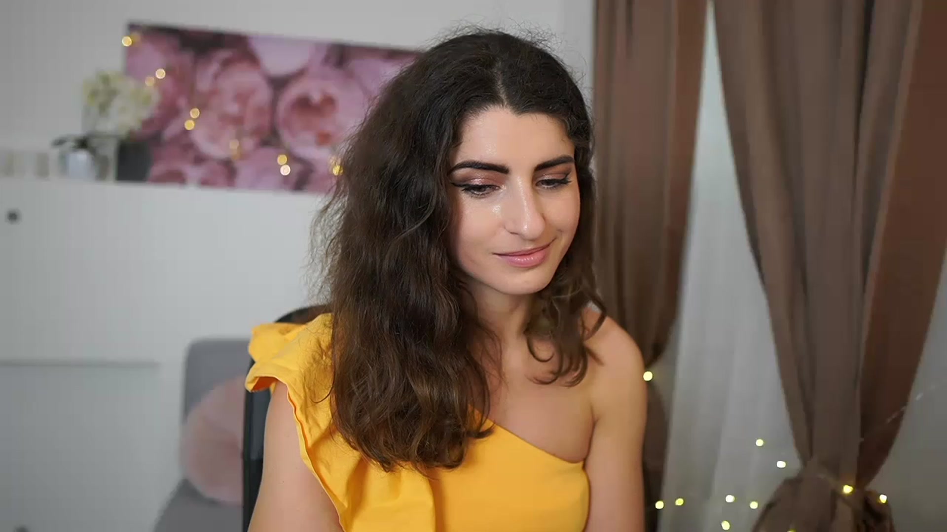 Gallery image thumbnail from EVA__LOVIA_'s myfreecams stream on, 05/15/2023, 12:19 image 20 of 20