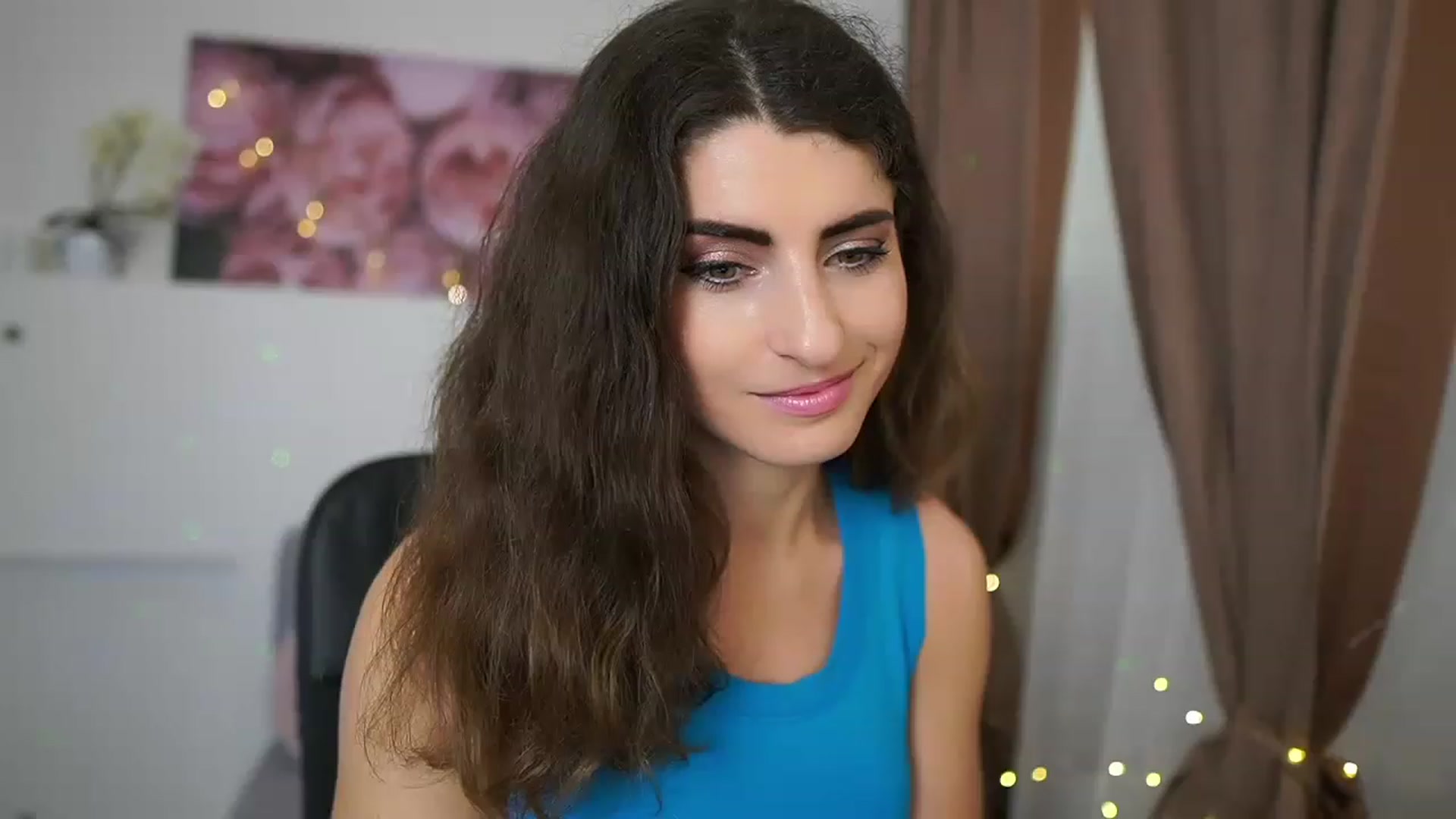 Gallery image thumbnail from EVA__LOVIA_'s myfreecams stream on, 05/18/2023, 08:49 image 17 of 20