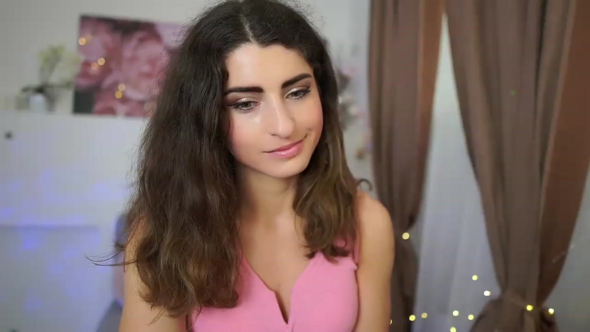 Gallery image thumbnail from EVA__LOVIA_'s myfreecams stream on, 05/19/2023, 09:48 image 15 of 20