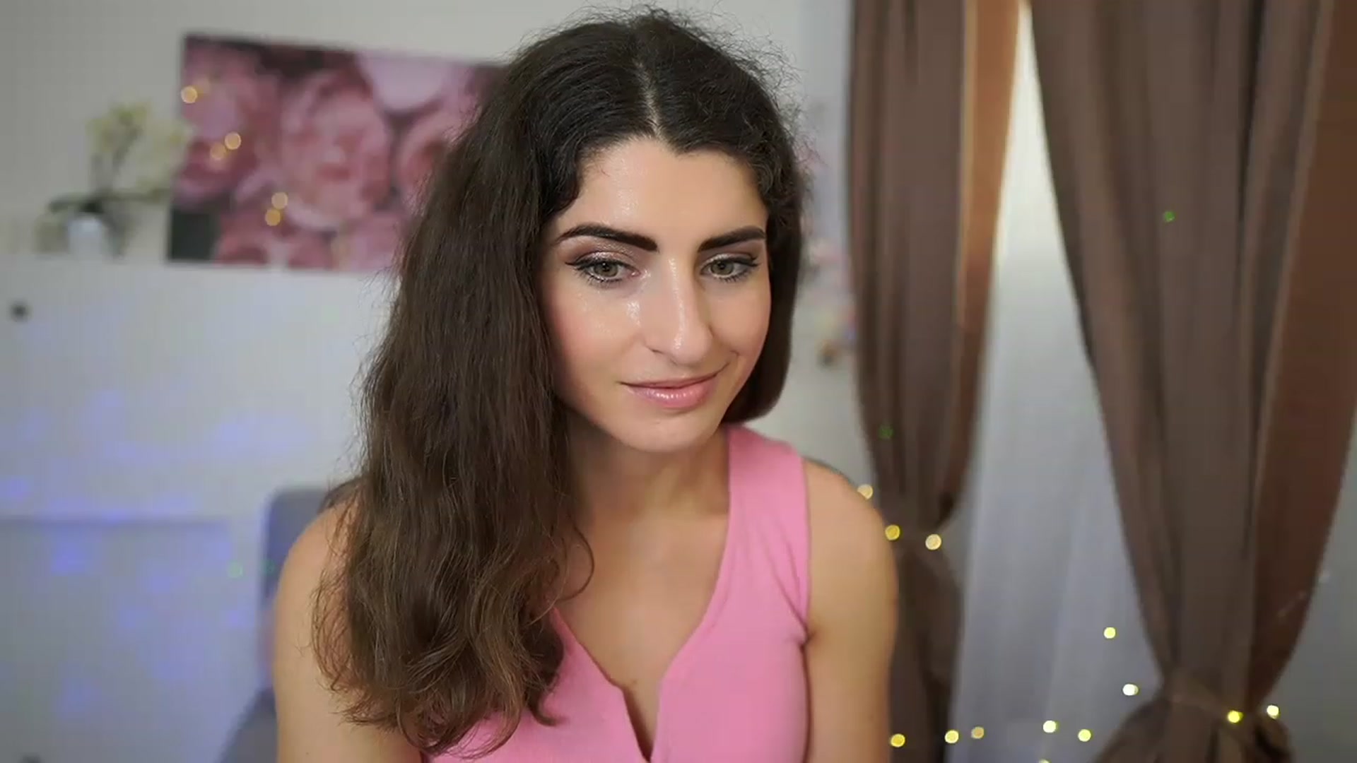 Gallery image thumbnail from EVA__LOVIA_'s myfreecams stream on, 05/19/2023, 13:00 image 3 of 20