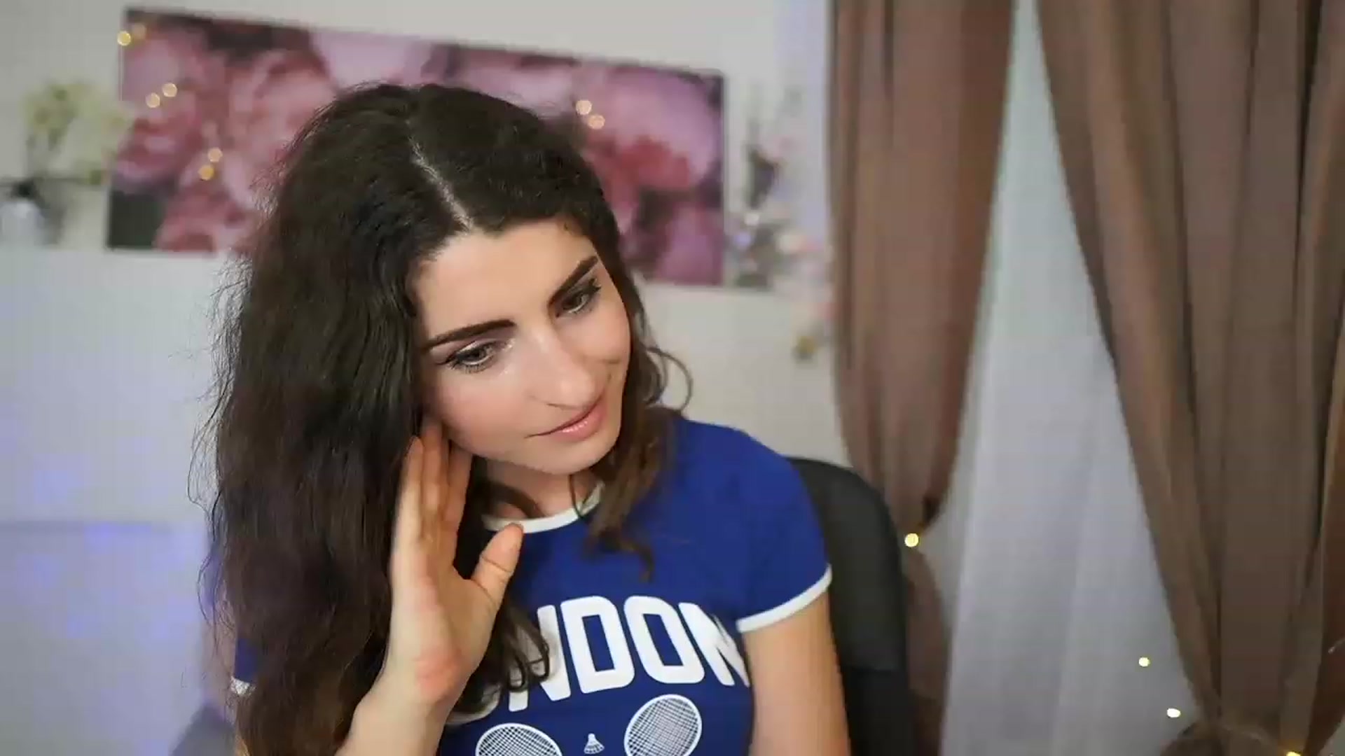 Gallery image thumbnail from EVA__LOVIA_'s myfreecams stream on, 05/20/2023, 16:12 image 8 of 20