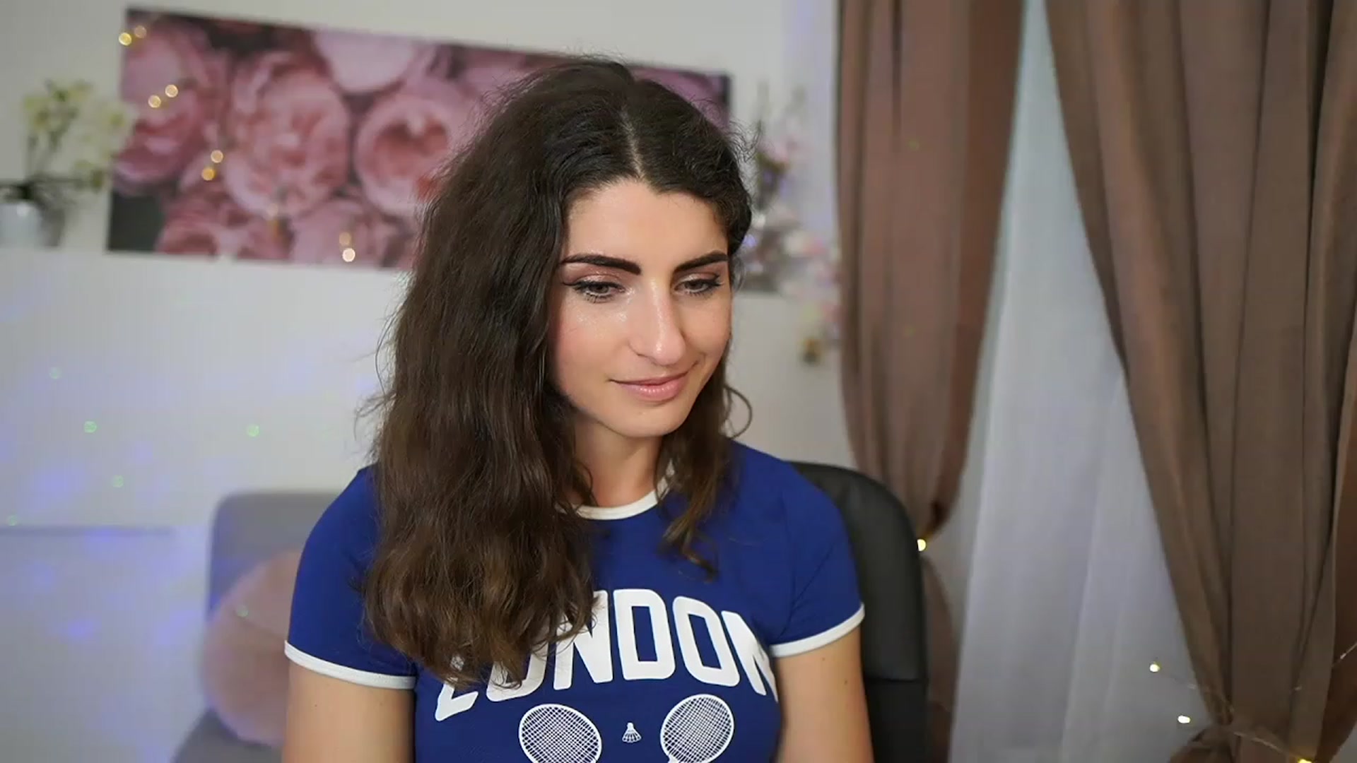 Gallery image thumbnail from EVA__LOVIA_'s myfreecams stream on, 05/20/2023, 16:12 image 1 of 20