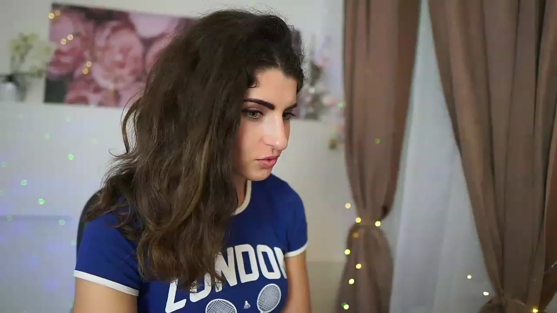 Gallery image thumbnail from EVA__LOVIA_'s myfreecams stream on, 05/20/2023, 17:15 image 4 of 20