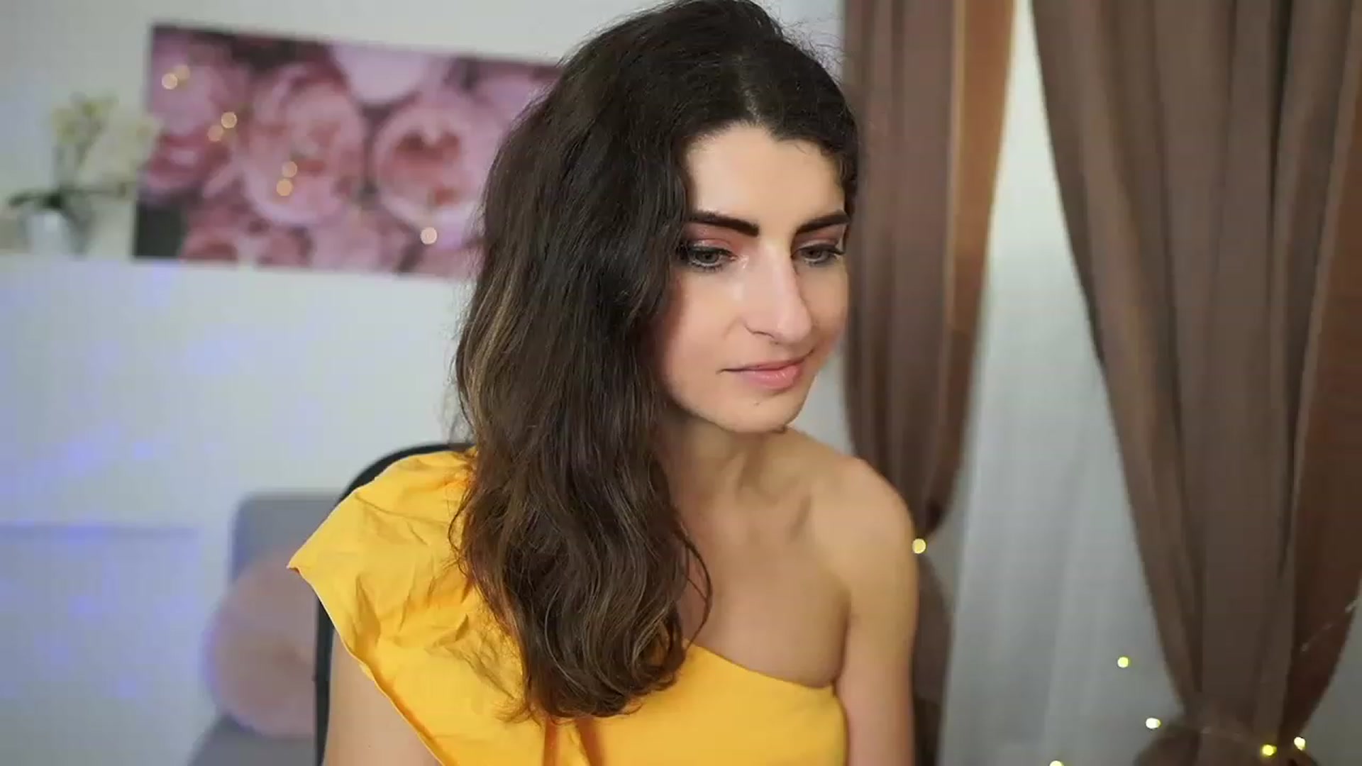 Gallery image thumbnail from EVA__LOVIA_'s myfreecams stream on, 05/23/2023, 13:10 image 2 of 20
