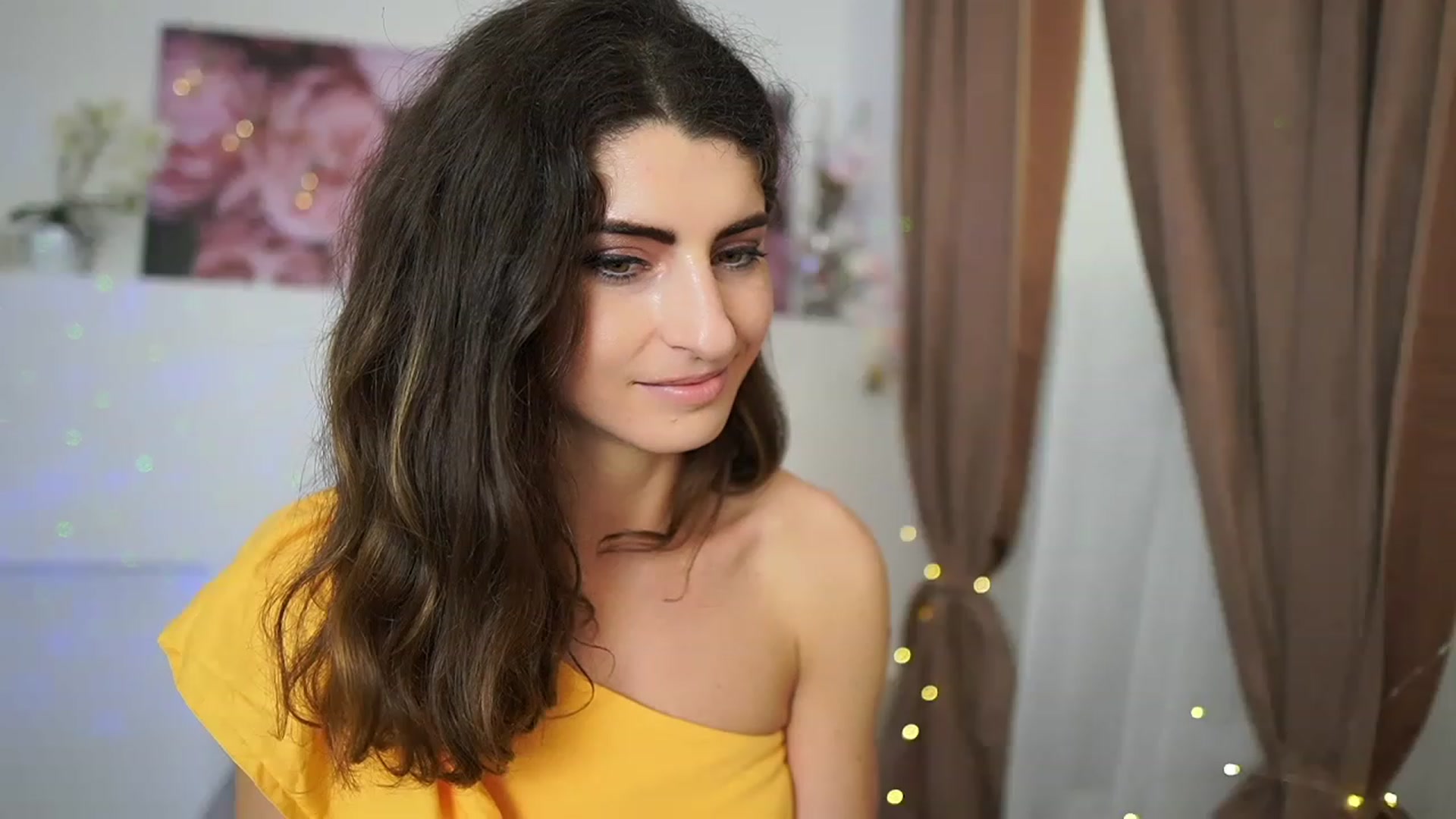 Gallery image thumbnail from EVA__LOVIA_'s myfreecams stream on, 05/23/2023, 13:10 image 18 of 20