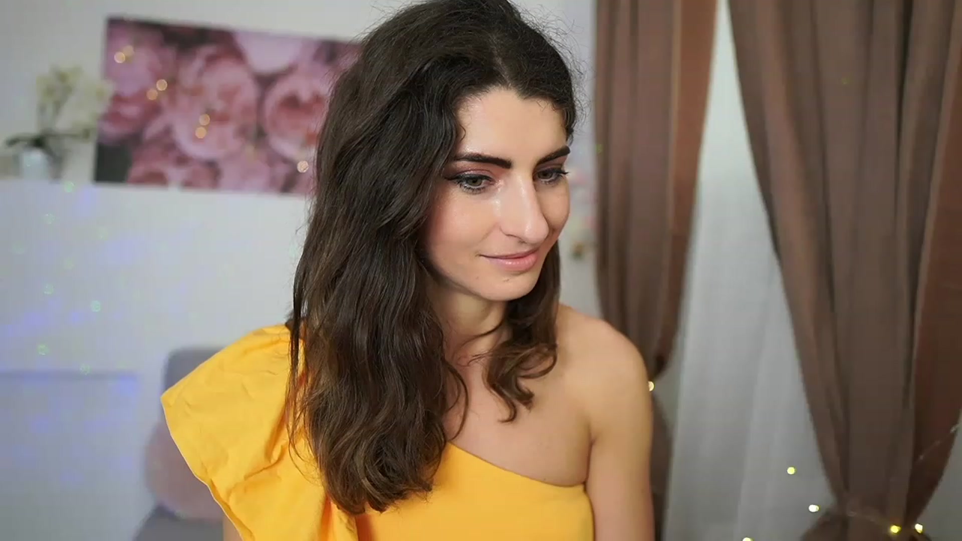 Gallery image thumbnail from EVA__LOVIA_'s myfreecams stream on, 05/23/2023, 13:10 image 10 of 20