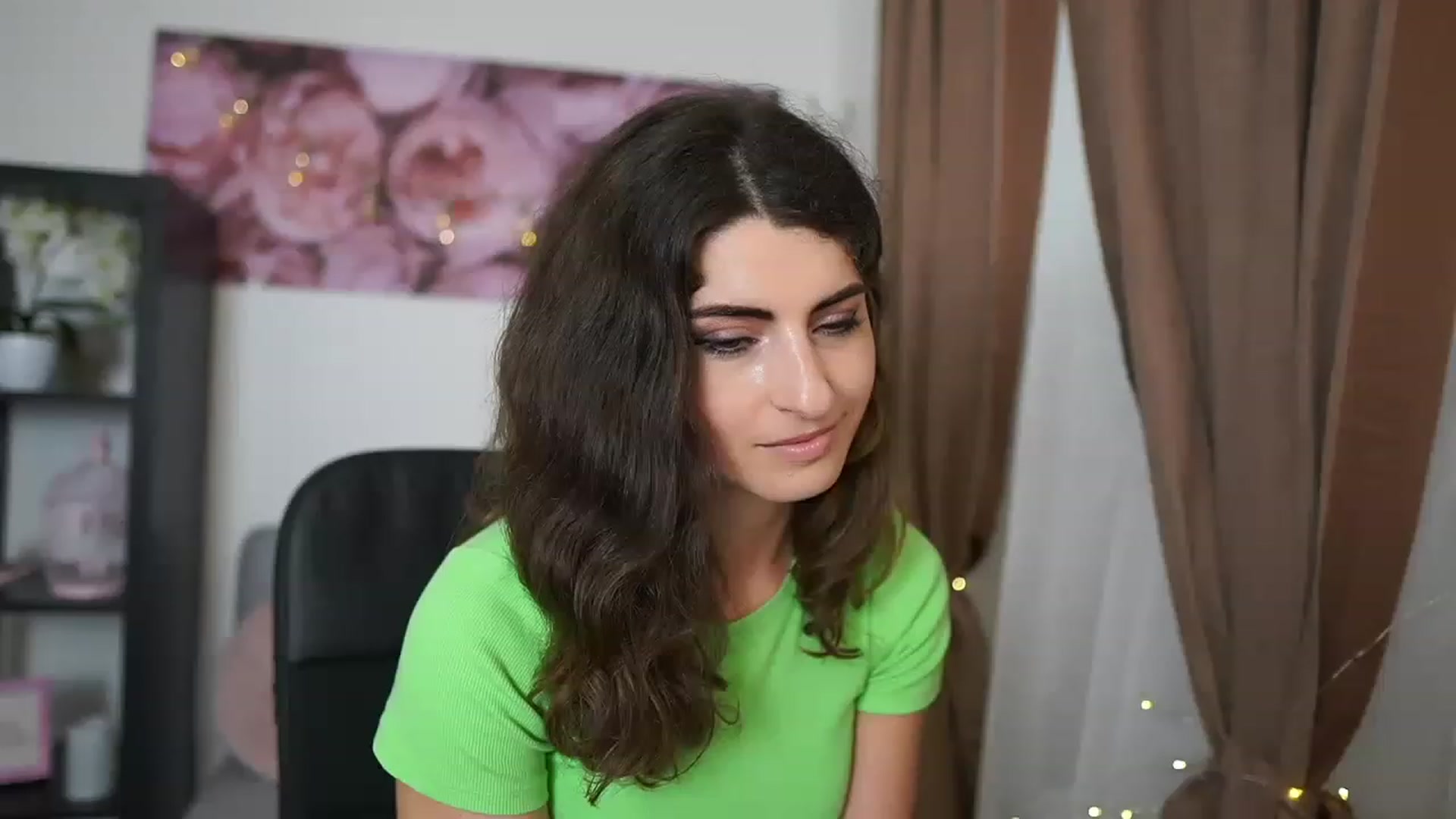 Gallery image thumbnail from EVA__LOVIA_'s myfreecams stream on, 05/24/2023, 12:59 image 14 of 20