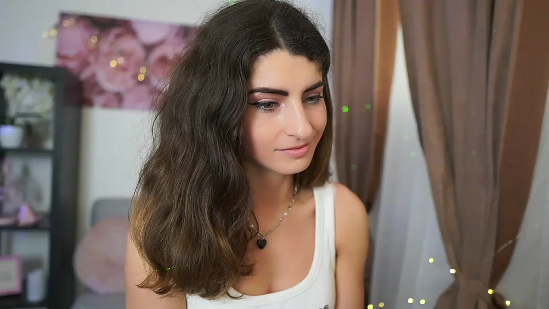 Gallery image thumbnail from EVA__LOVIA_'s myfreecams stream on, 05/25/2023, 09:39 image 2 of 20