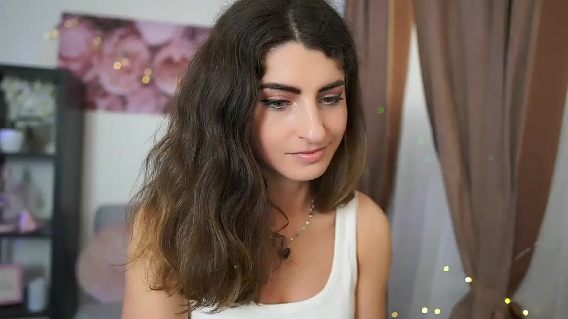 Gallery image thumbnail from EVA__LOVIA_'s myfreecams stream on, 05/25/2023, 09:39 image 14 of 20