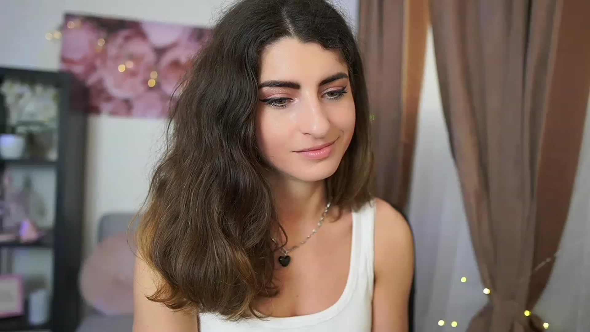 Gallery image thumbnail from EVA__LOVIA_'s myfreecams stream on, 05/25/2023, 09:39 image 5 of 20