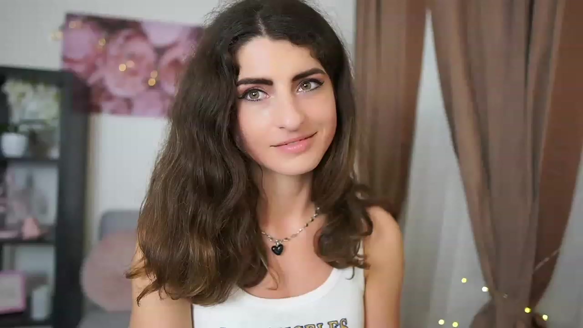 Gallery image thumbnail from EVA__LOVIA_'s myfreecams stream on, 05/25/2023, 13:13 image 8 of 20