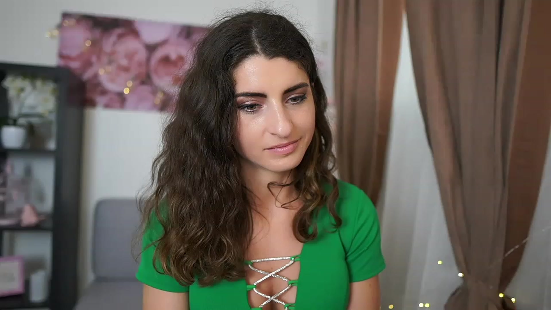 Gallery image thumbnail from EVA__LOVIA_'s myfreecams stream on, 05/26/2023, 12:45 image 11 of 20