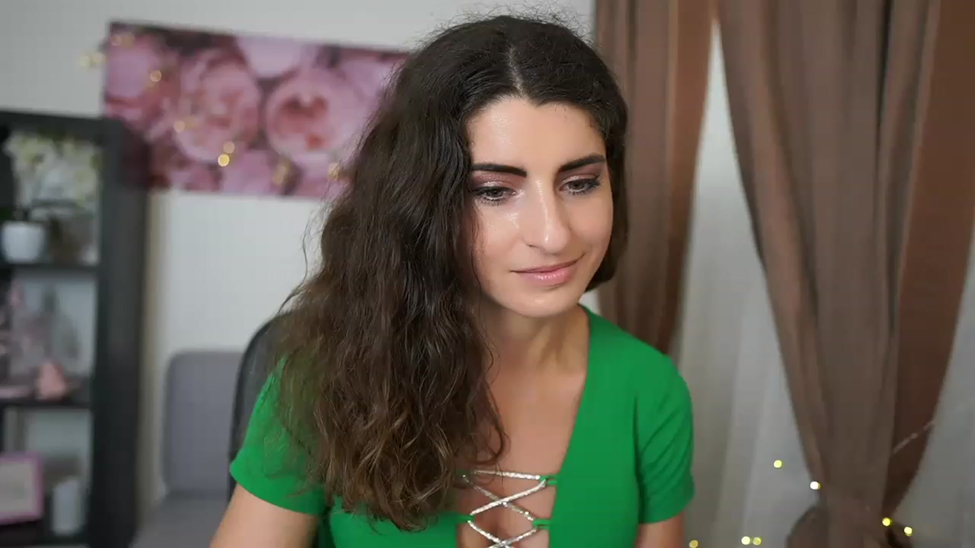 Gallery image thumbnail from EVA__LOVIA_'s myfreecams stream on, 05/26/2023, 12:45 image 20 of 20