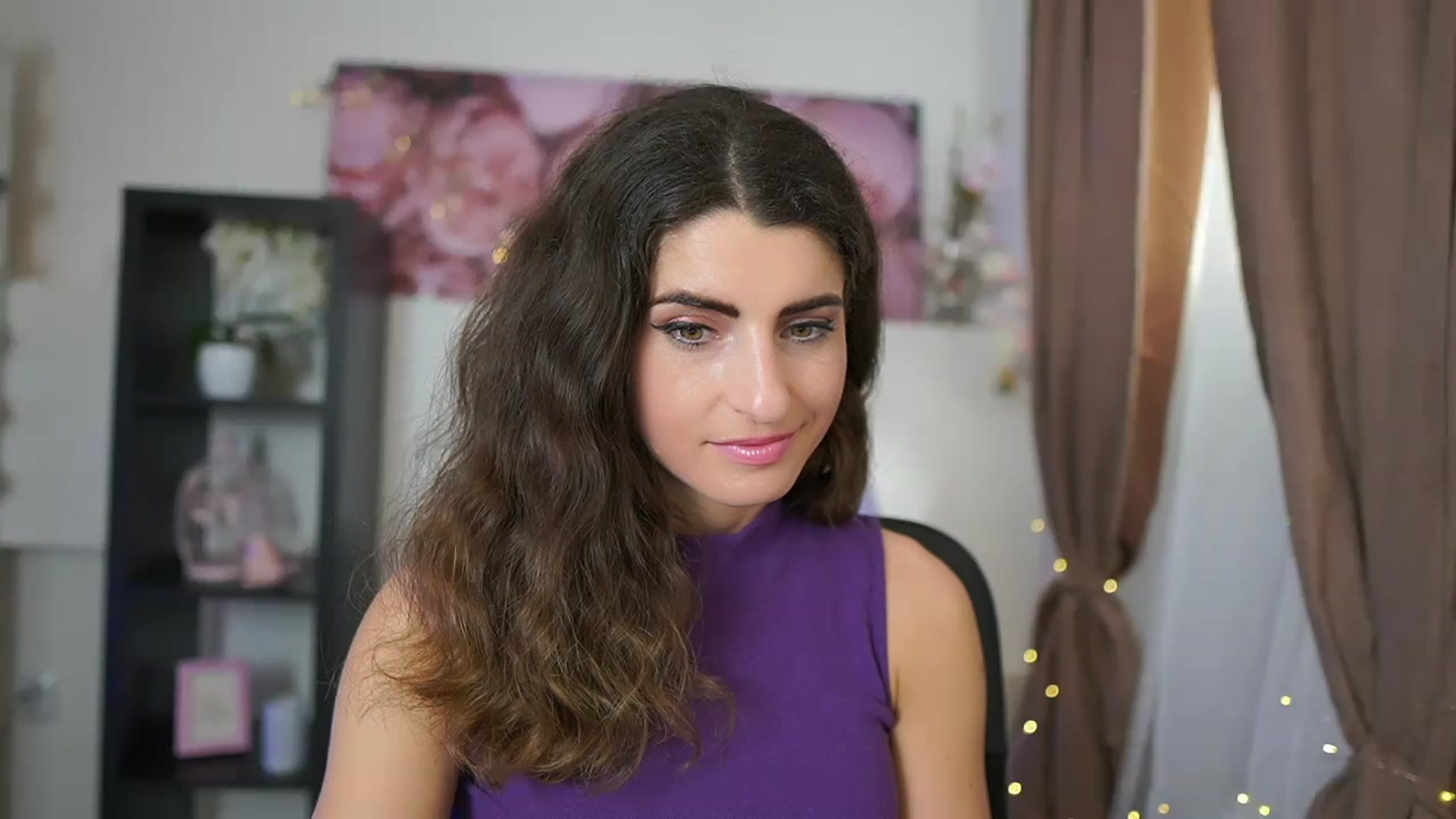 Gallery image thumbnail from EVA__LOVIA_'s myfreecams stream on, 05/27/2023, 10:54 image 17 of 20