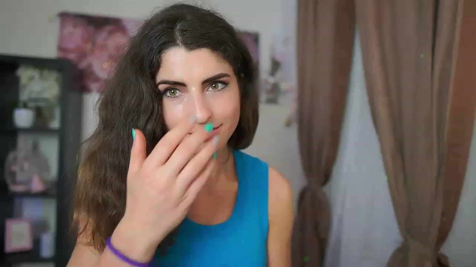 Gallery image thumbnail from EVA__LOVIA_'s myfreecams stream on, 06/01/2023, 18:19 image 12 of 20