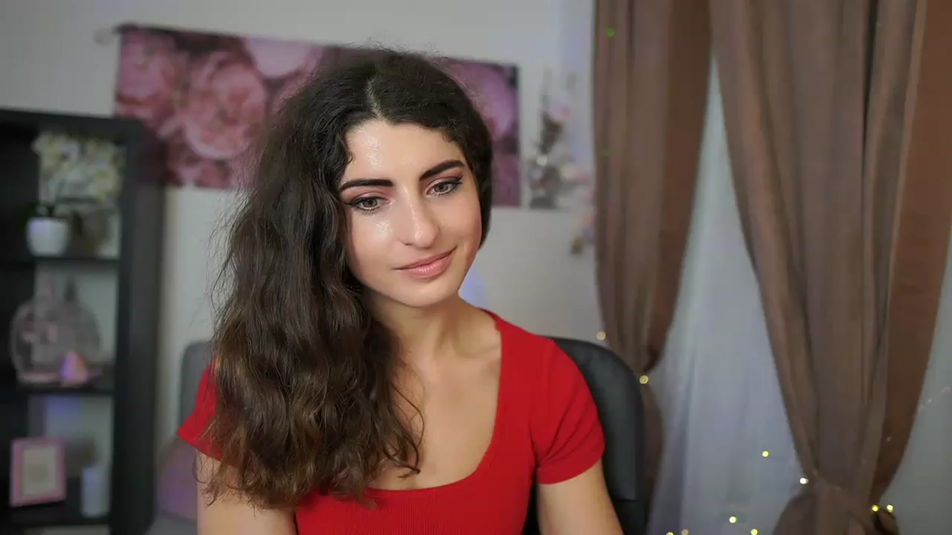 Gallery image thumbnail from EVA__LOVIA_'s myfreecams stream on, 06/02/2023, 10:27 image 14 of 20