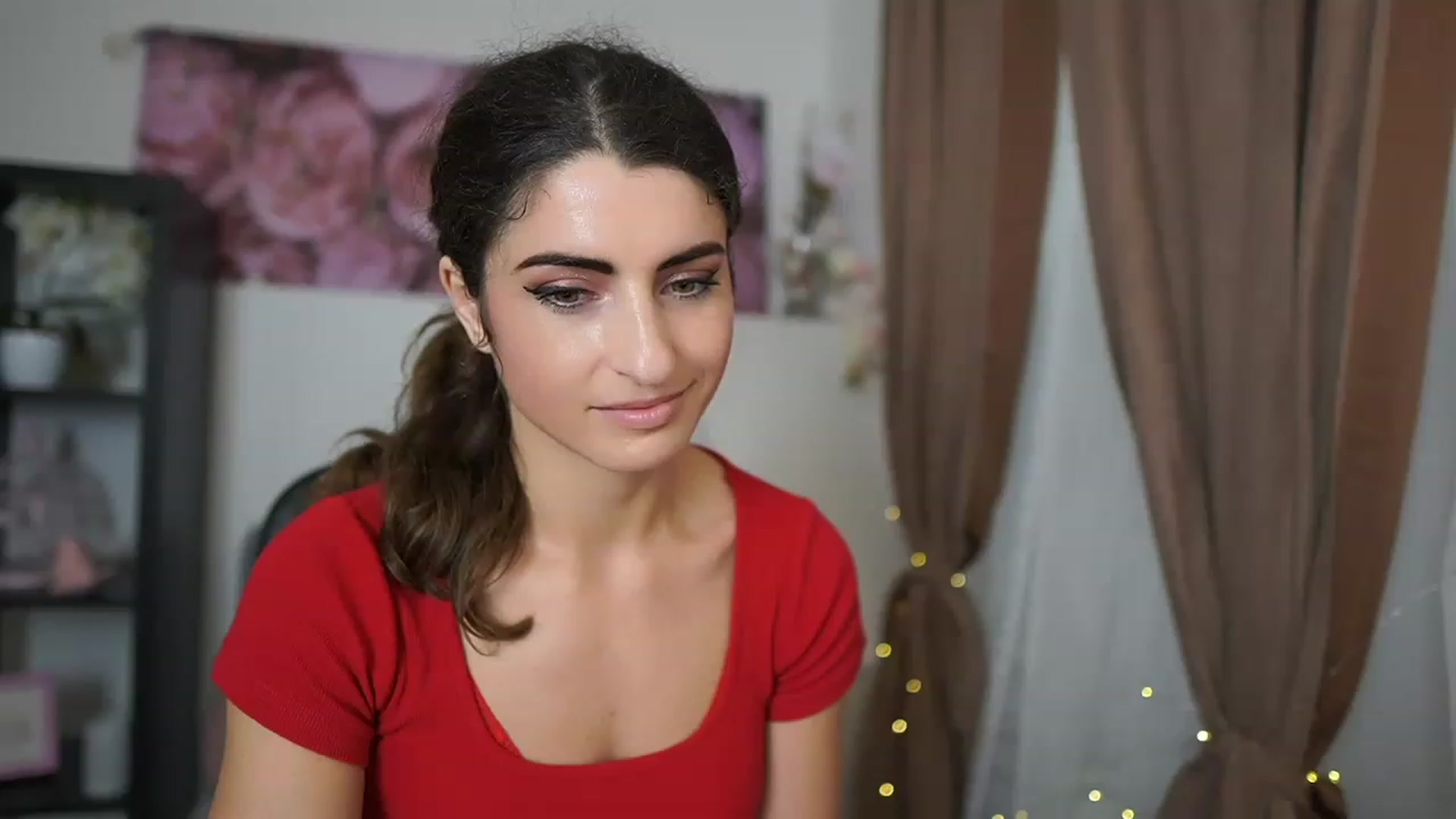 Gallery image thumbnail from EVA__LOVIA_'s myfreecams stream on, 06/02/2023, 12:36 image 17 of 20
