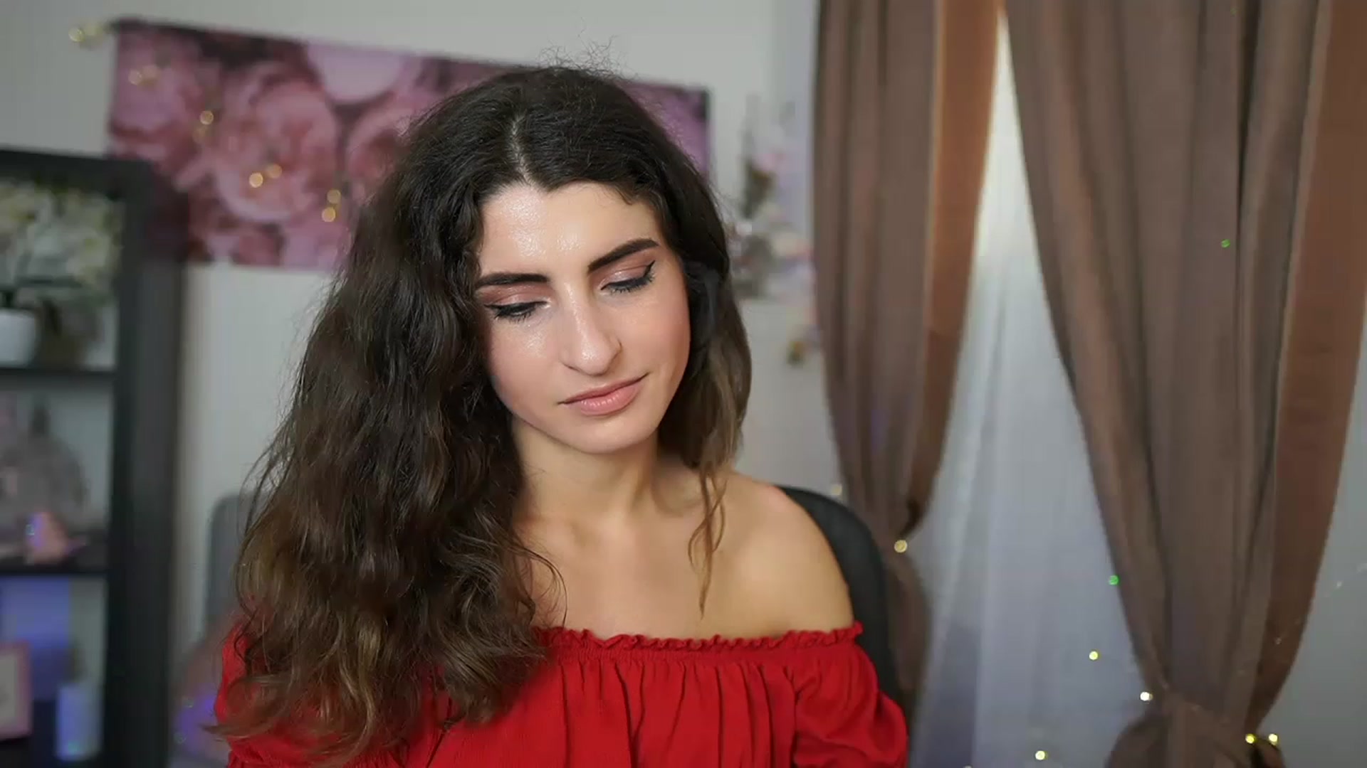 Gallery image thumbnail from EVA__LOVIA_'s myfreecams stream on, 06/03/2023, 09:10 image 12 of 20