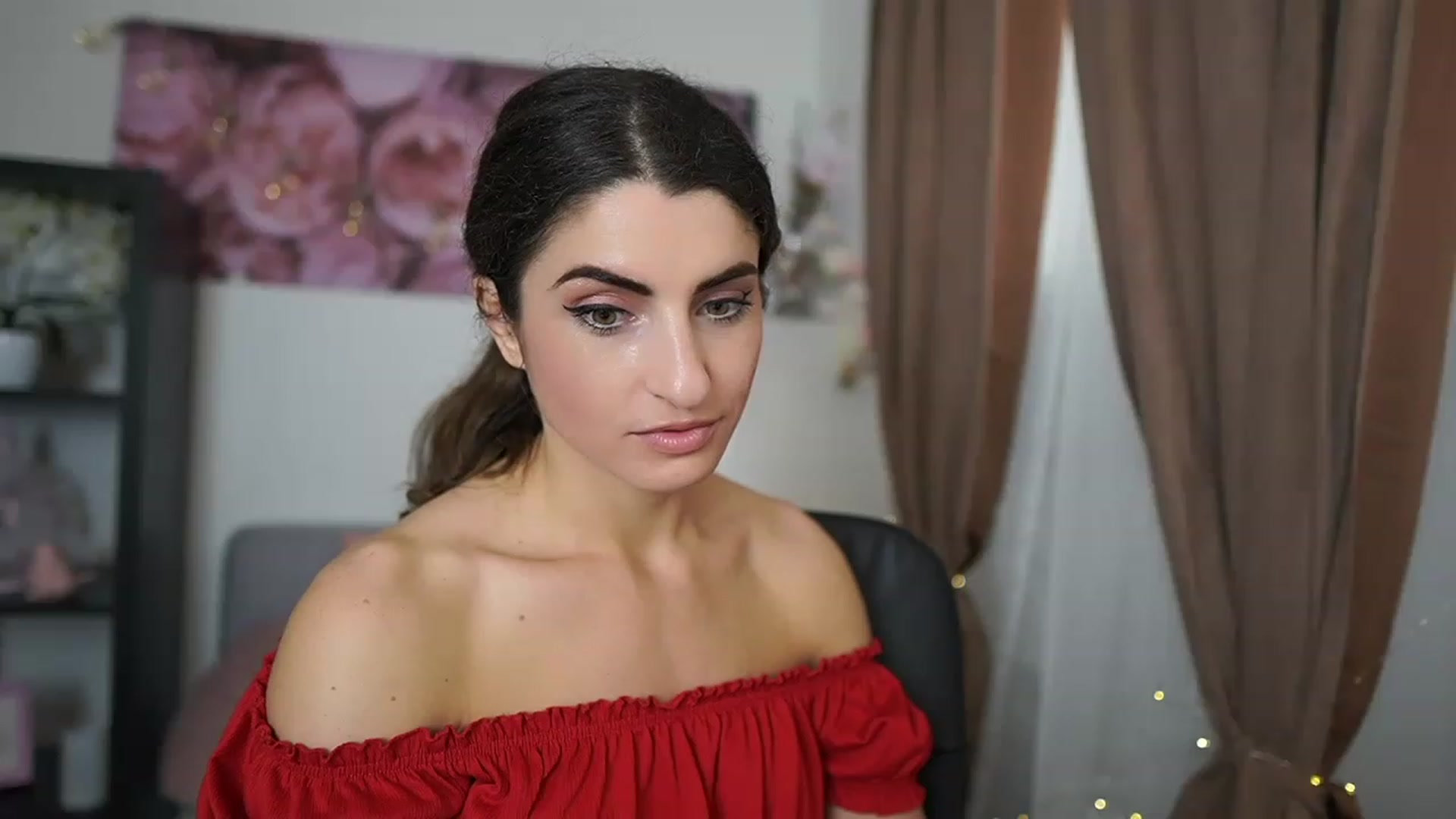 Gallery image thumbnail from EVA__LOVIA_'s myfreecams stream on, 06/03/2023, 12:48 image 8 of 20