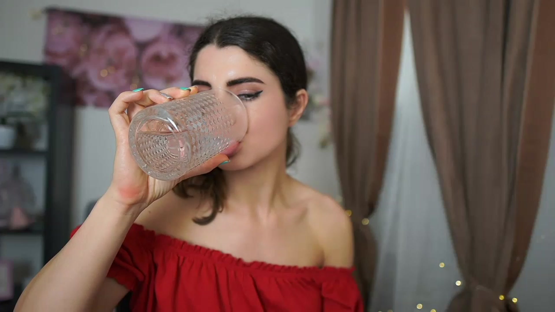 Gallery image thumbnail from EVA__LOVIA_'s myfreecams stream on, 06/03/2023, 12:48 image 19 of 20