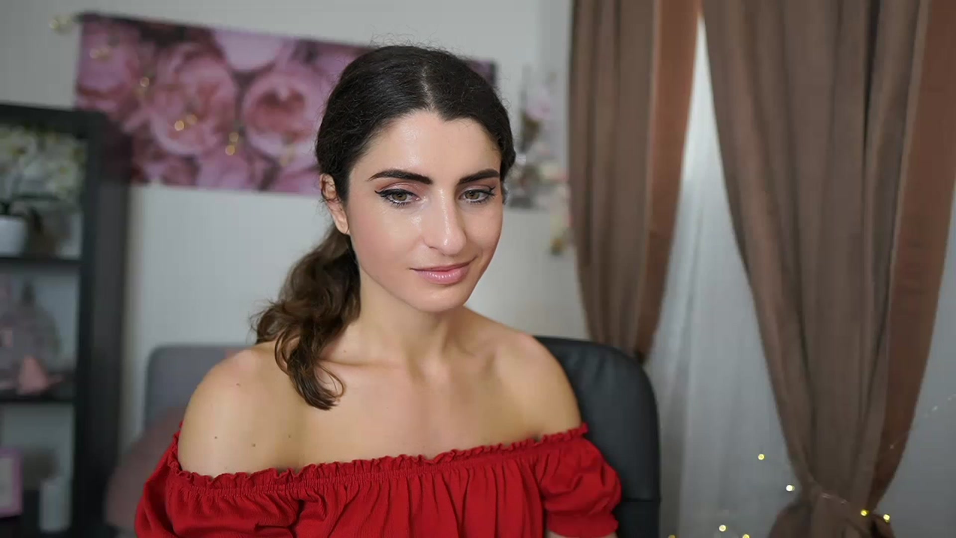 Gallery image thumbnail from EVA__LOVIA_'s myfreecams stream on, 06/03/2023, 12:48 image 9 of 20