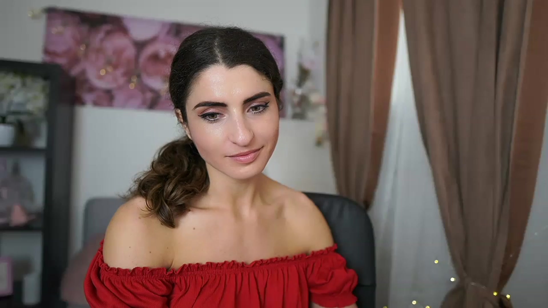 Gallery image thumbnail from EVA__LOVIA_'s myfreecams stream on, 06/03/2023, 12:48 image 6 of 20
