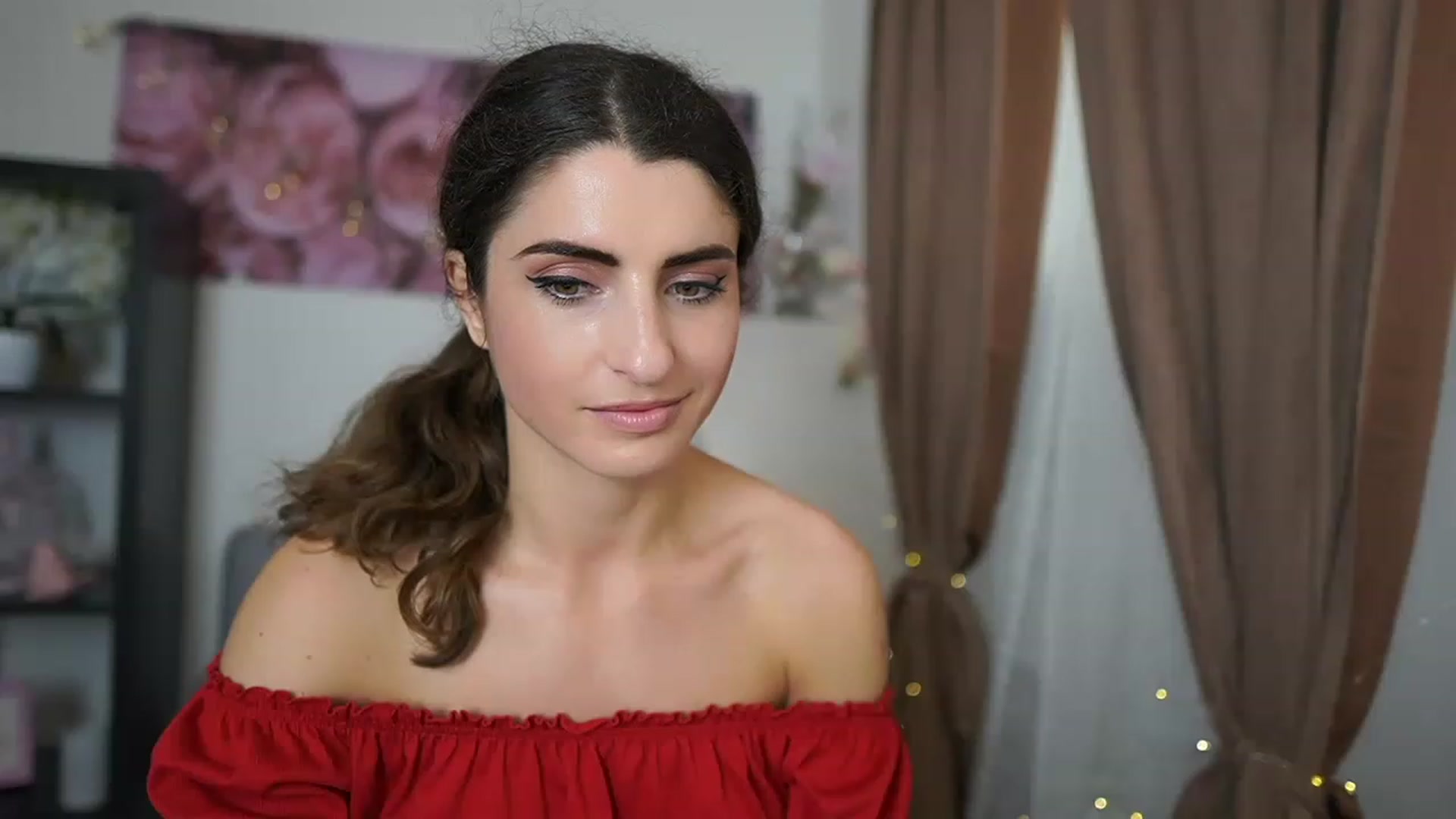Gallery image thumbnail from EVA__LOVIA_'s myfreecams stream on, 06/03/2023, 13:09 image 7 of 20