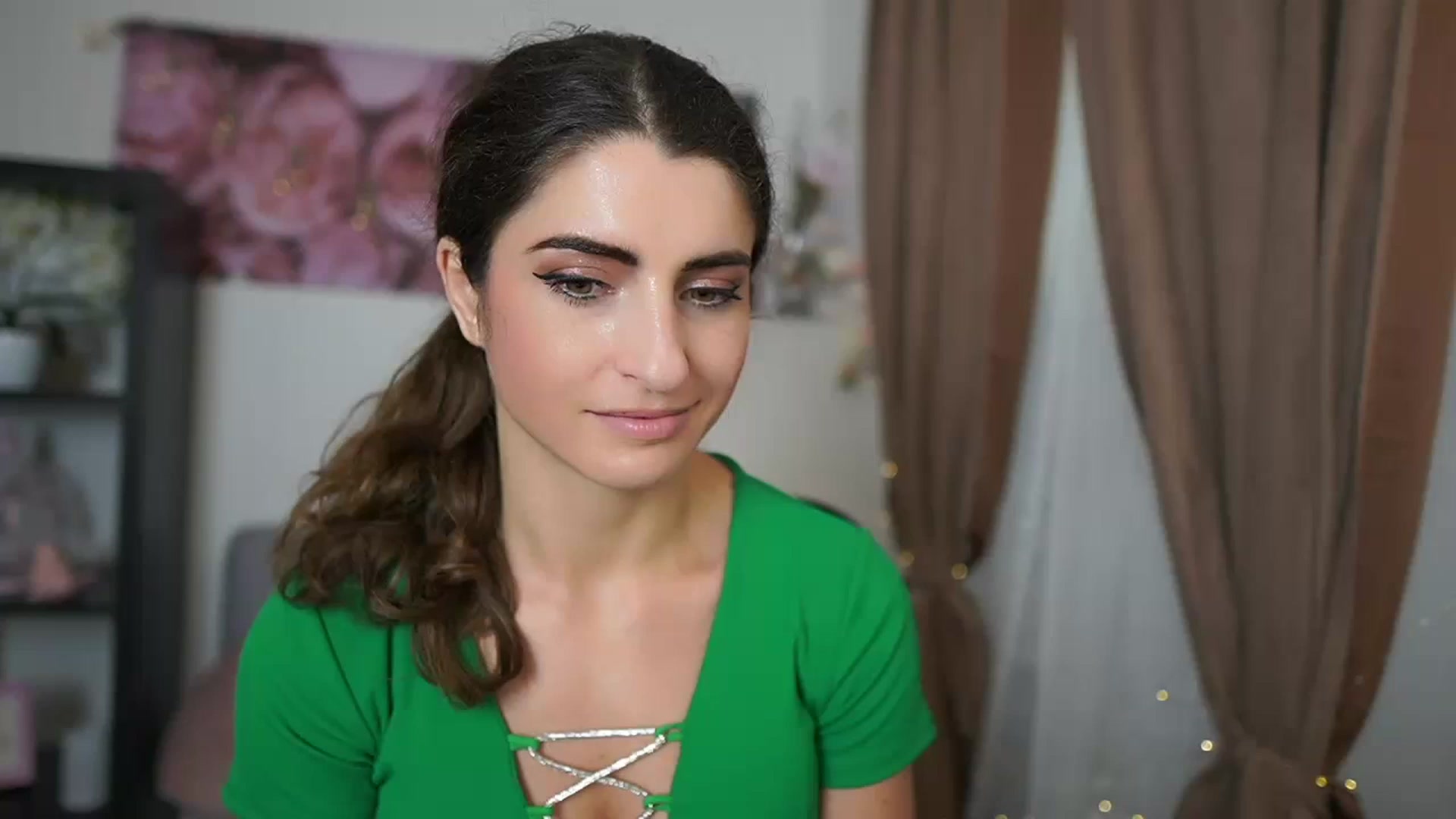 Gallery image thumbnail from EVA__LOVIA_'s myfreecams stream on, 06/04/2023, 12:51 image 16 of 20
