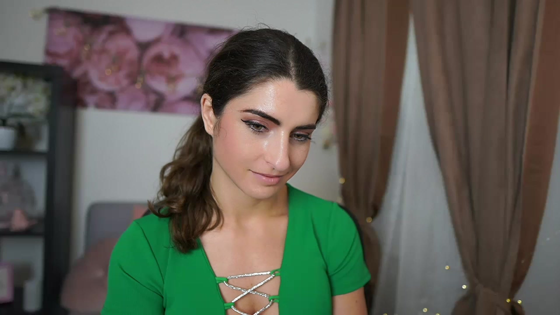 Gallery image thumbnail from EVA__LOVIA_'s myfreecams stream on, 06/04/2023, 12:51 image 12 of 20