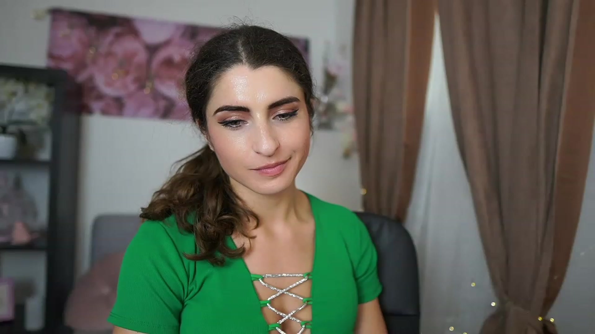 Gallery image thumbnail from EVA__LOVIA_'s myfreecams stream on, 06/04/2023, 14:14 image 1 of 20