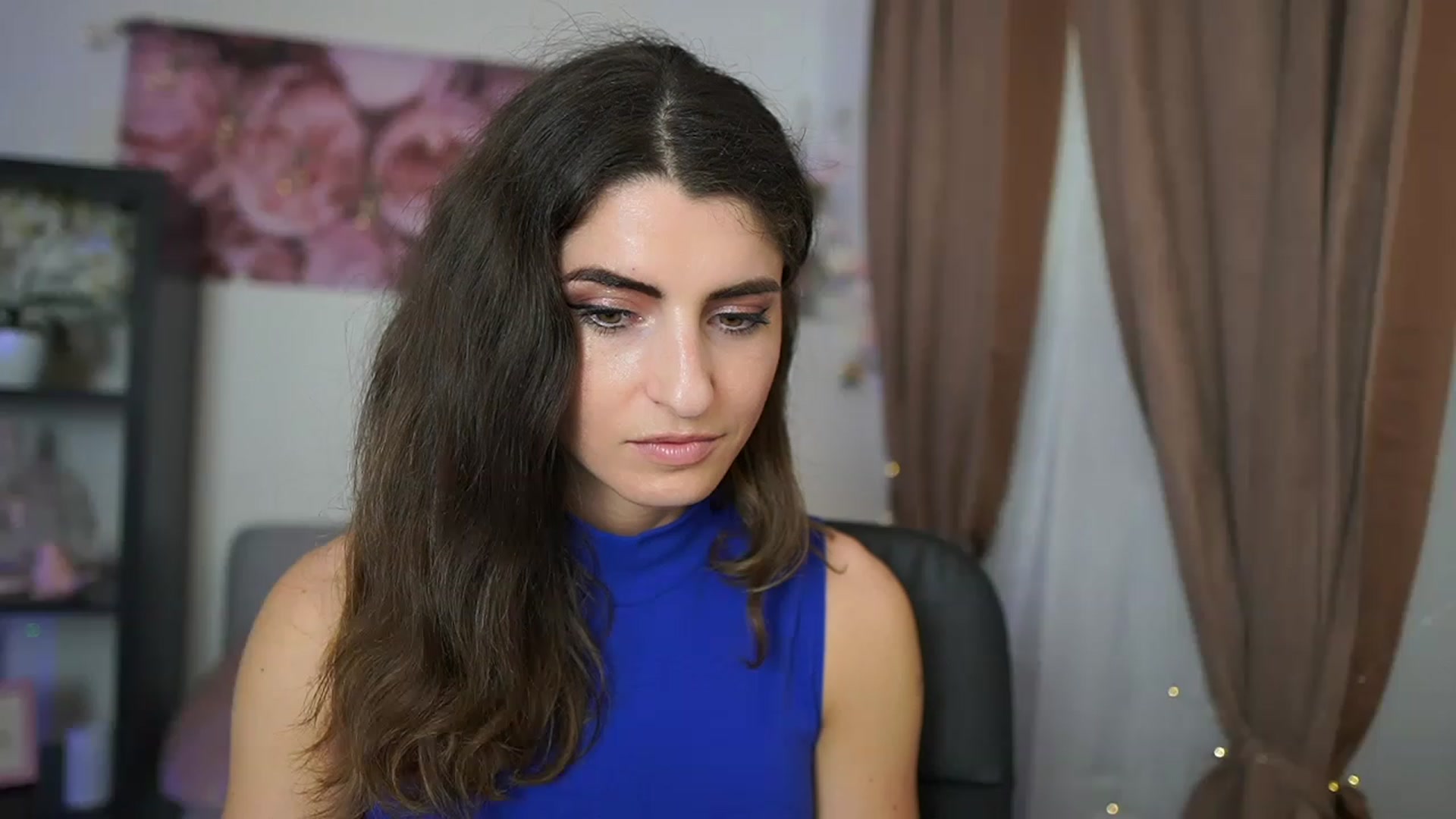 Gallery image thumbnail from EVA__LOVIA_'s myfreecams stream on, 06/04/2023, 16:15 image 14 of 20